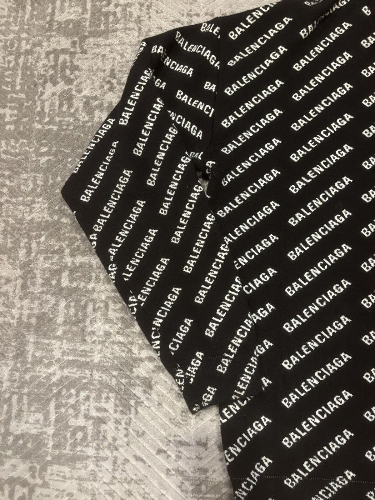 Balenciaga Balenciaga wool crewneck Size US M / EU 48-50 / 2 - 2 Thumbnail