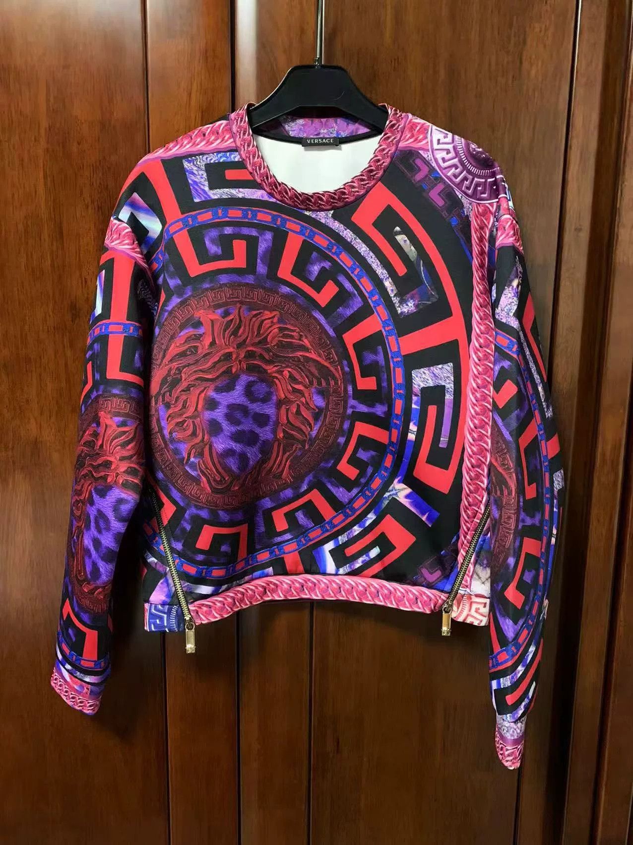 Versace Versace Women's Sweatshirt Size S / US 4 / IT 40 - 1 Thumbnail