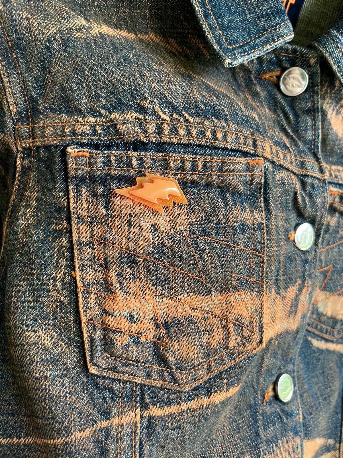 Walter Van Beirendonck Walter Van Beirendonck W.&L.T. 90s bleached trucker jacket Size S / US 4 / IT 40 - 7 Thumbnail