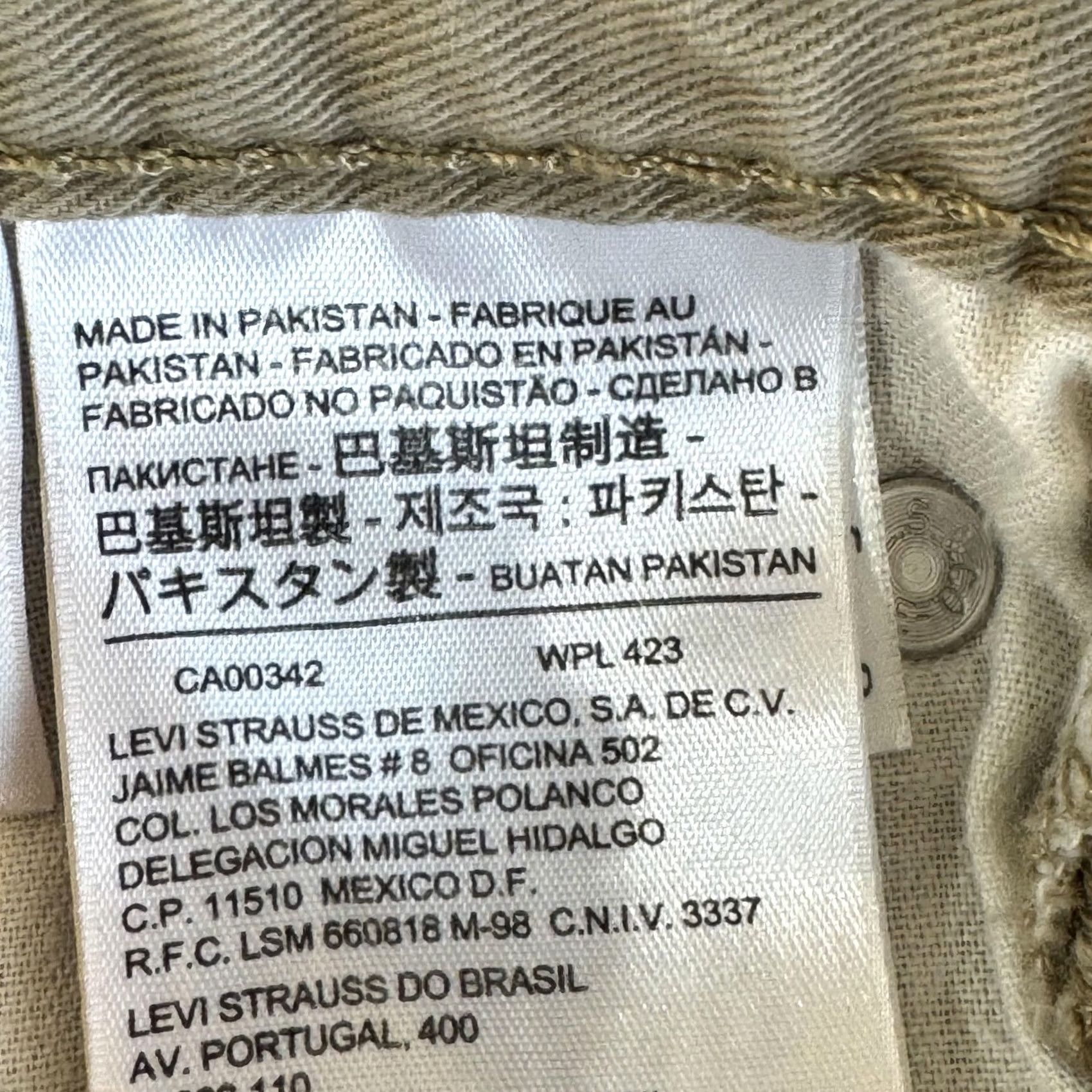 Levi's VINTAGE Levis 511 Jeans Mens 28x30 Tan Khaki Slim Fit Twill Chino Zip Fly Size US 28 / EU 44 - 4 Thumbnail