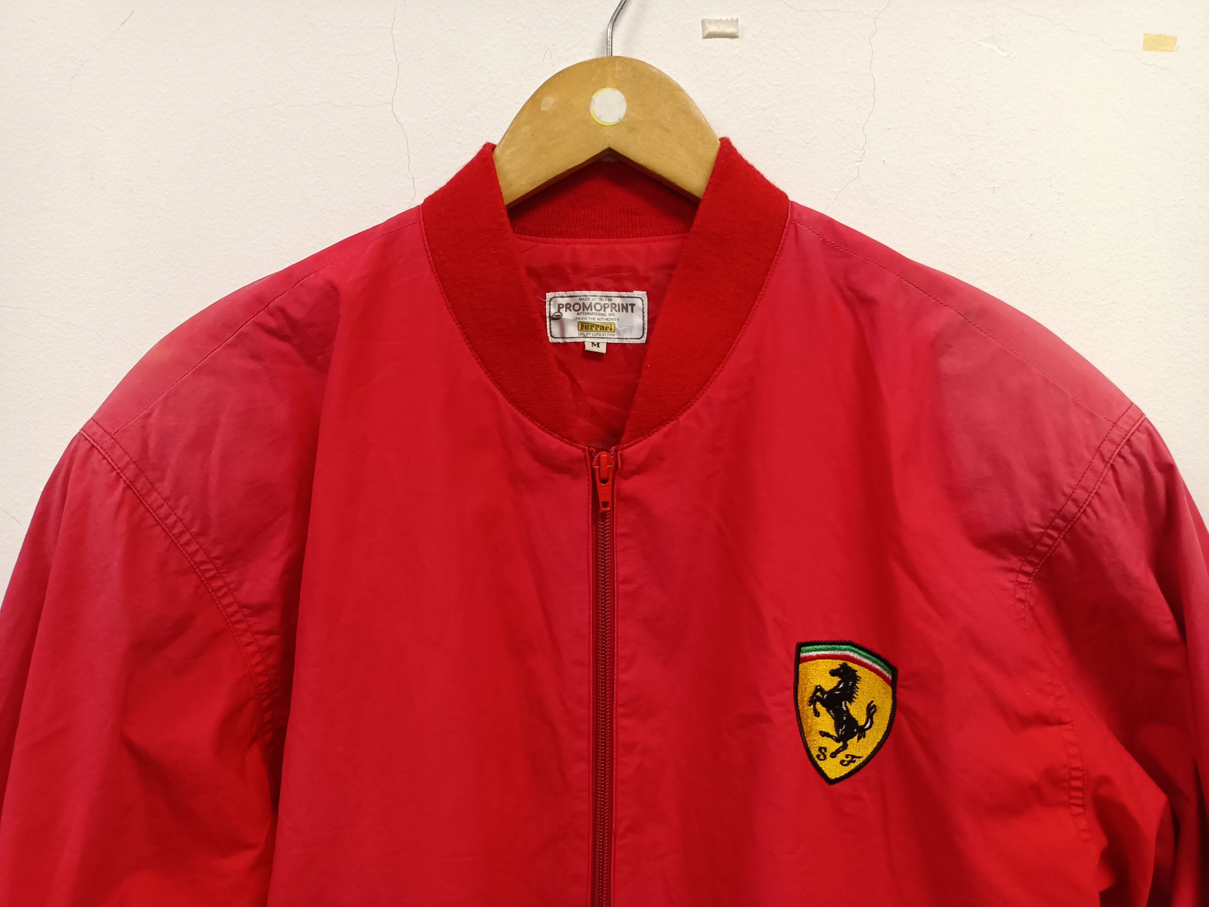 Ferrari vintage bomber jacket Ferrari embroidered (faded & stain) Size US M / EU 48-50 / 2 - 5 Thumbnail