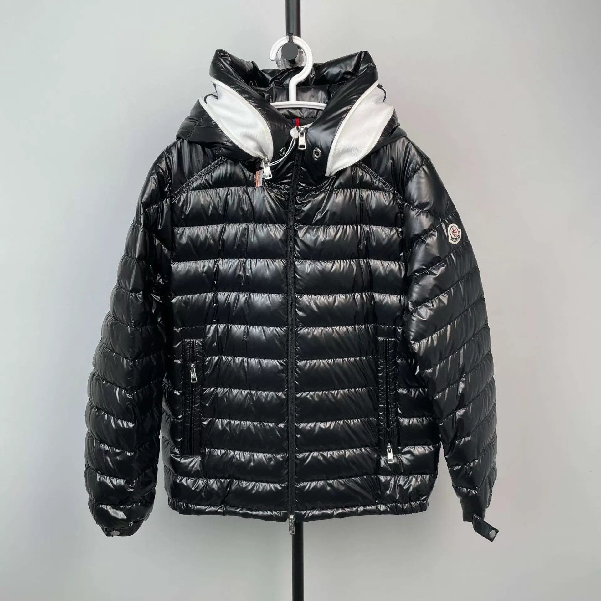 Moncler Moncler 1 down jacket Size US S / EU 44-46 / 1 - 1 Thumbnail