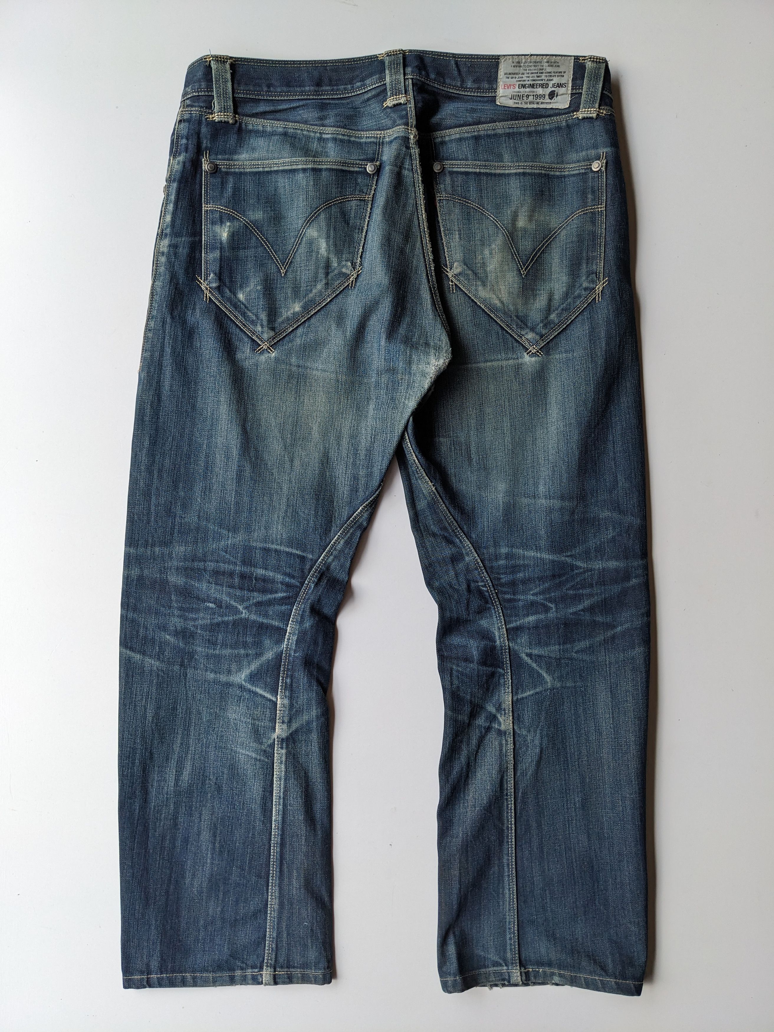 Levis Engineered Jeans twisted leg