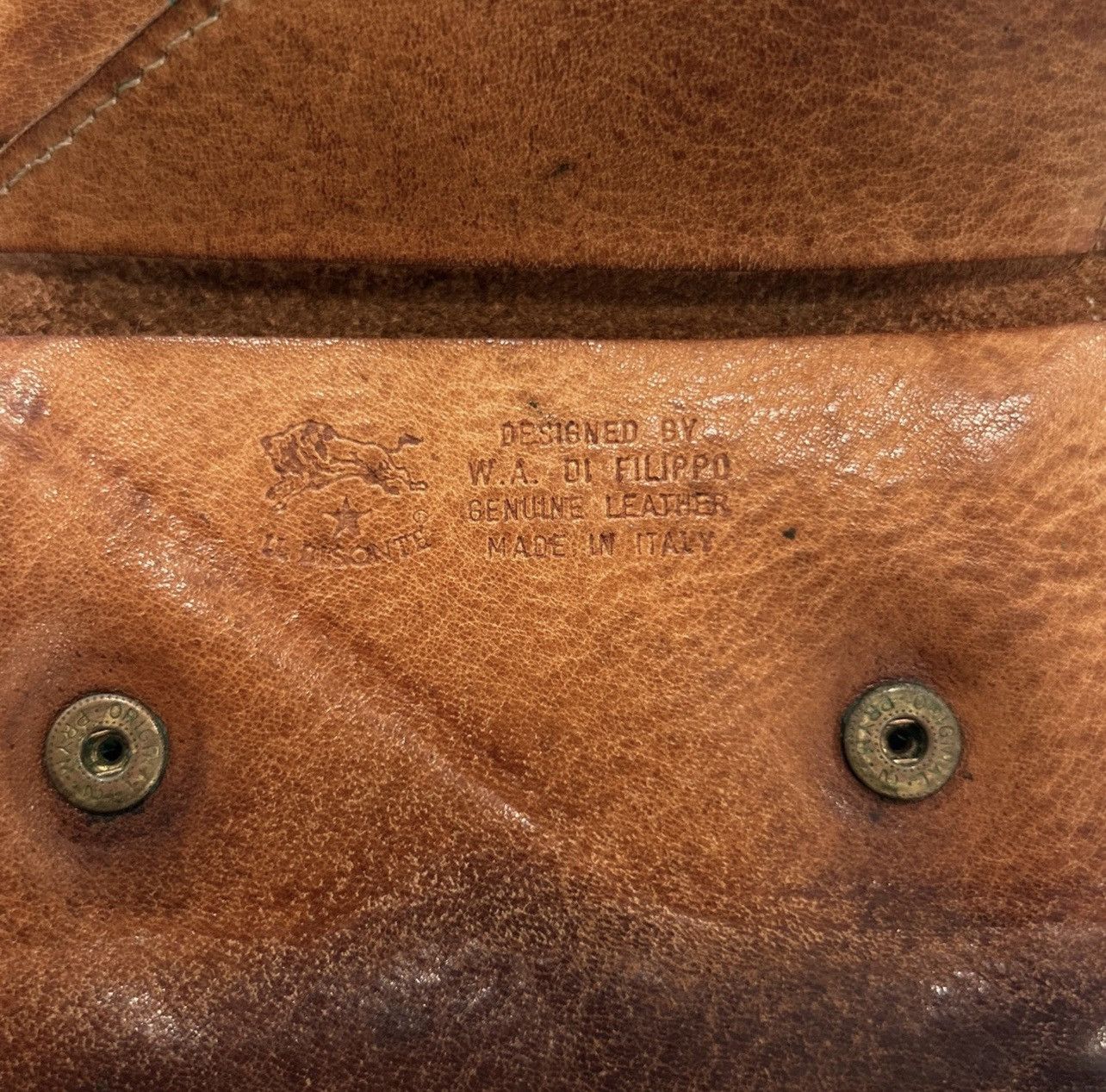 Il Bisonte Italian Leather Brown Coin, Card, Bills, Multi-Pocket Wallet Size ONE SIZE - 3 Thumbnail