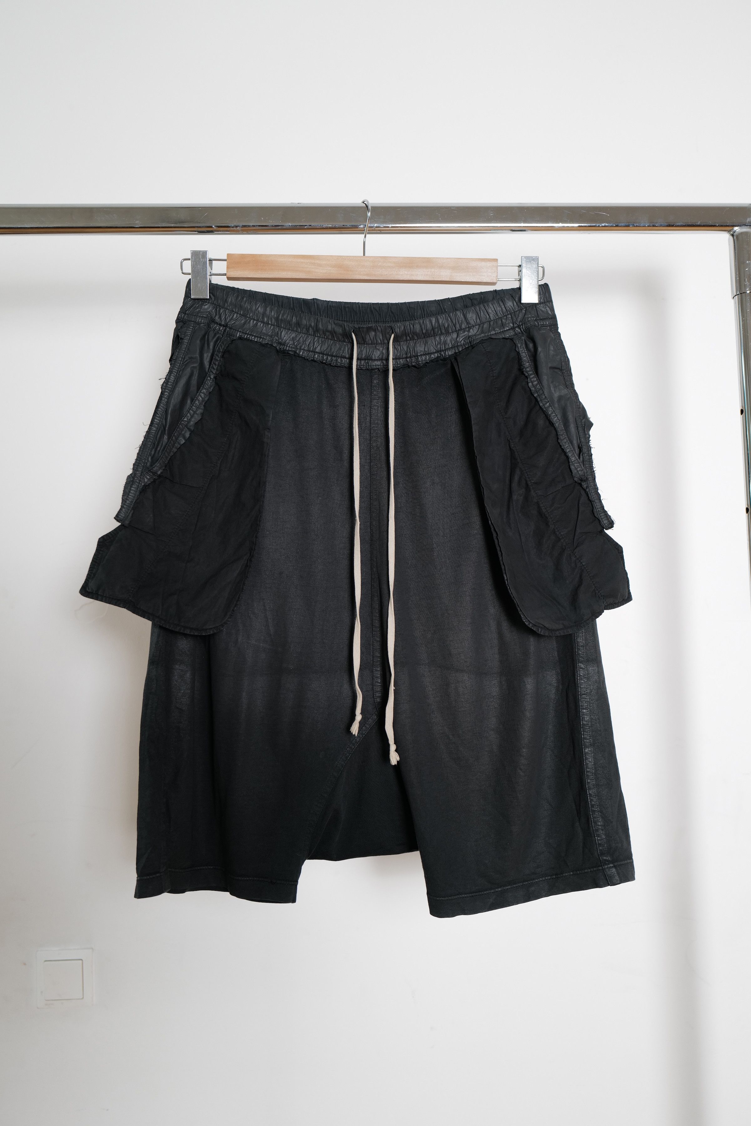 Rick Owens ARCHIVE WAXED INSIDEOUT SHORTS Size US 34 / EU 50 - 1 Thumbnail