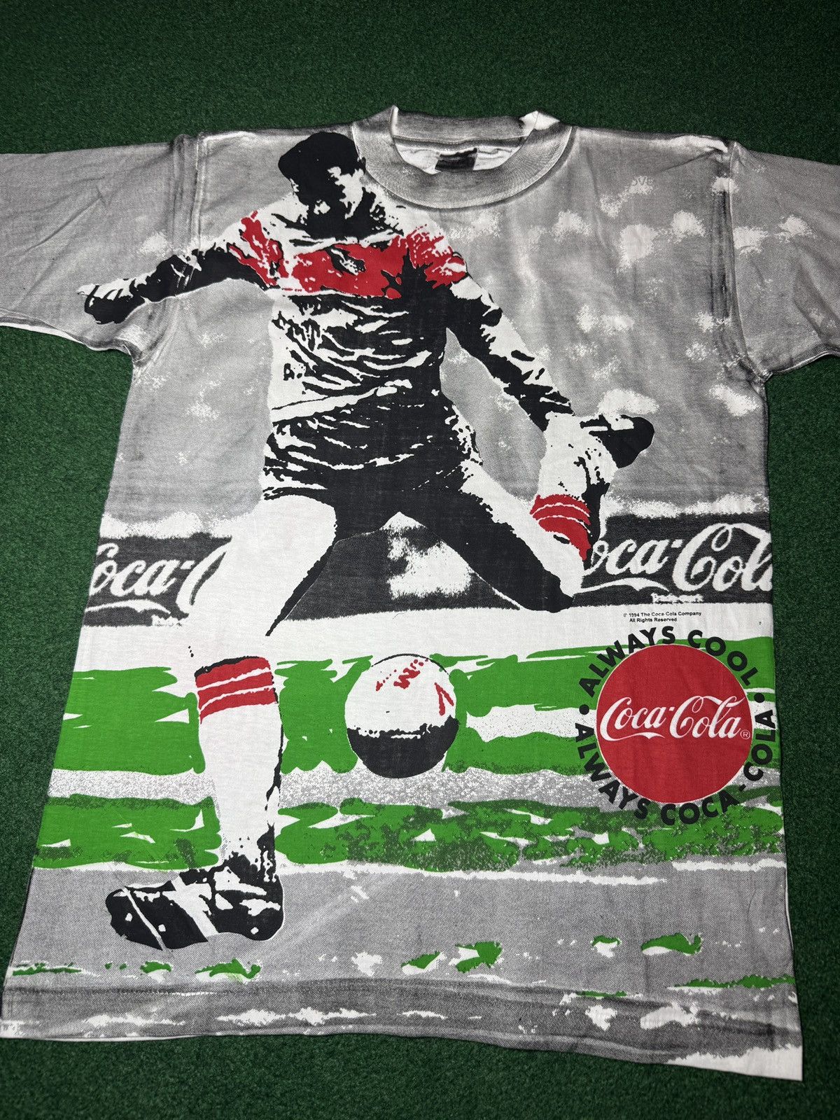 Coca Cola Coca Cola World Cup 1994 Coke RARE AOP Mosquito Head T Shirt Size US M / EU 48-50 / 2 - 2 Thumbnail