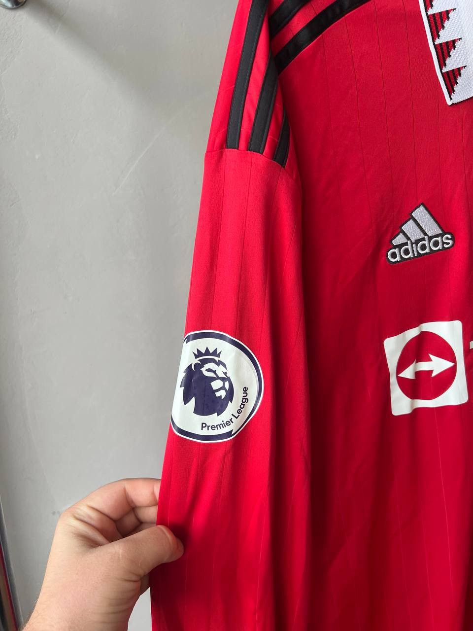 Adidas 2022/23 MANCHESTER UNITED #14 ERIKSEN HOME SOCCER JERSEY L Size US L / EU 52-54 / 3 - 6 Thumbnail