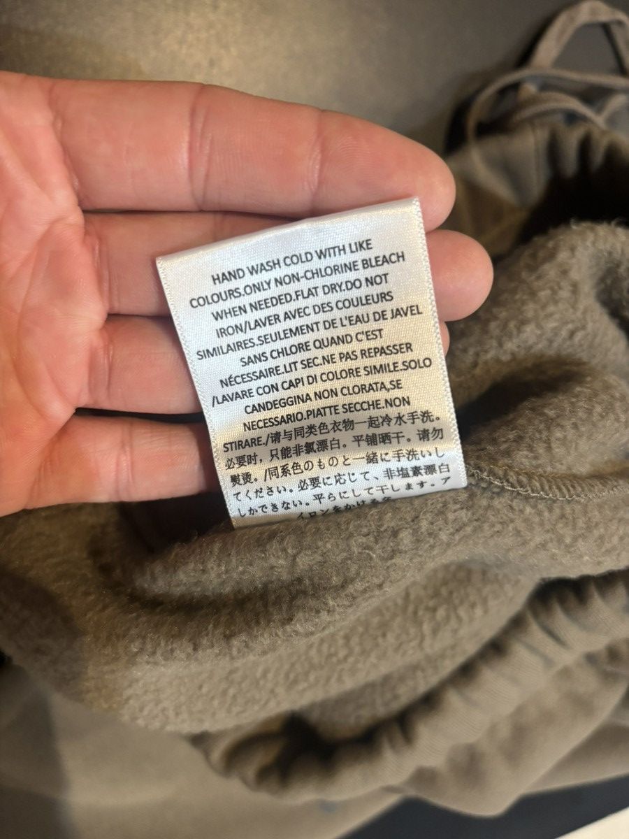 Fear of God Fear of God Essentials Harvest Sweatpant - XS Size US 28 / EU 44 - 9 Thumbnail