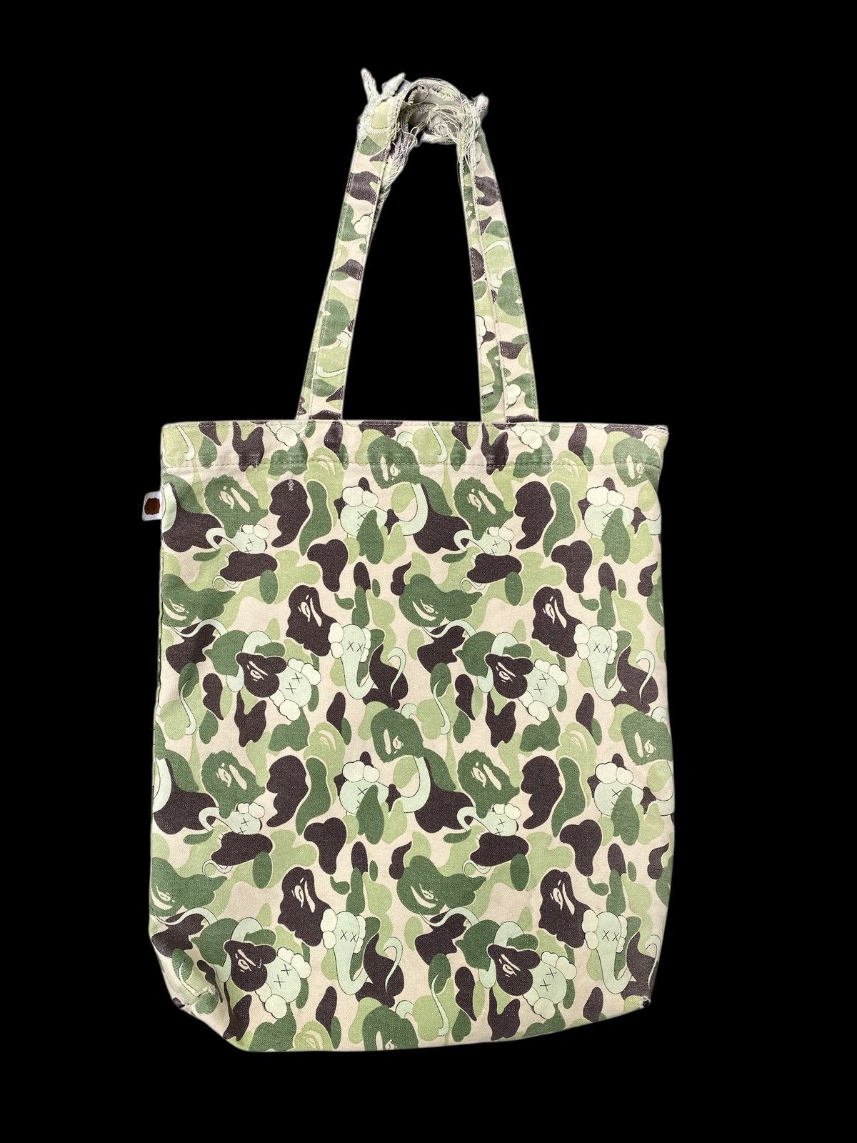 Bape × Kaws BAPE Tote bag sta camo gray a bathing ape NIGO Size ONE SIZE - 4 Thumbnail