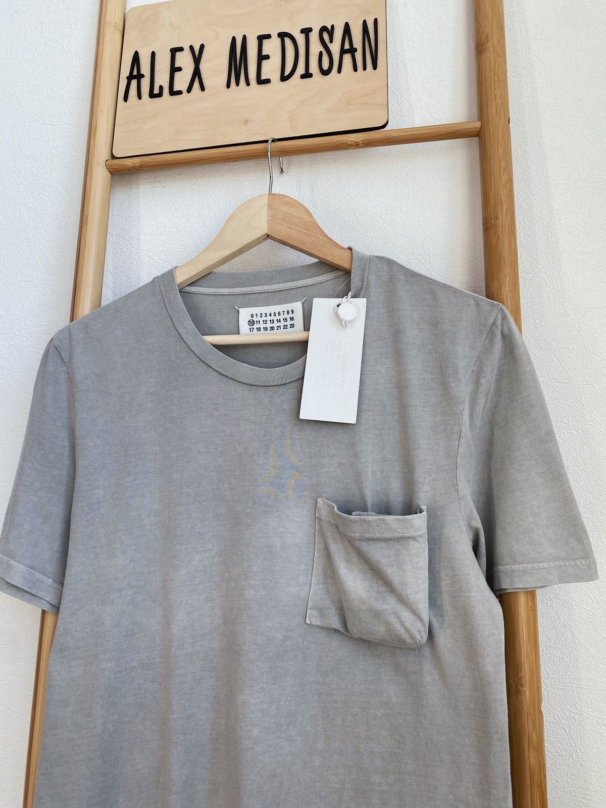 Maison Margiela MAISON MARTIN MARGIELA SS10 Smokers Pocket t-shirt Size US S / EU 44-46 / 1 - 13 Thumbnail