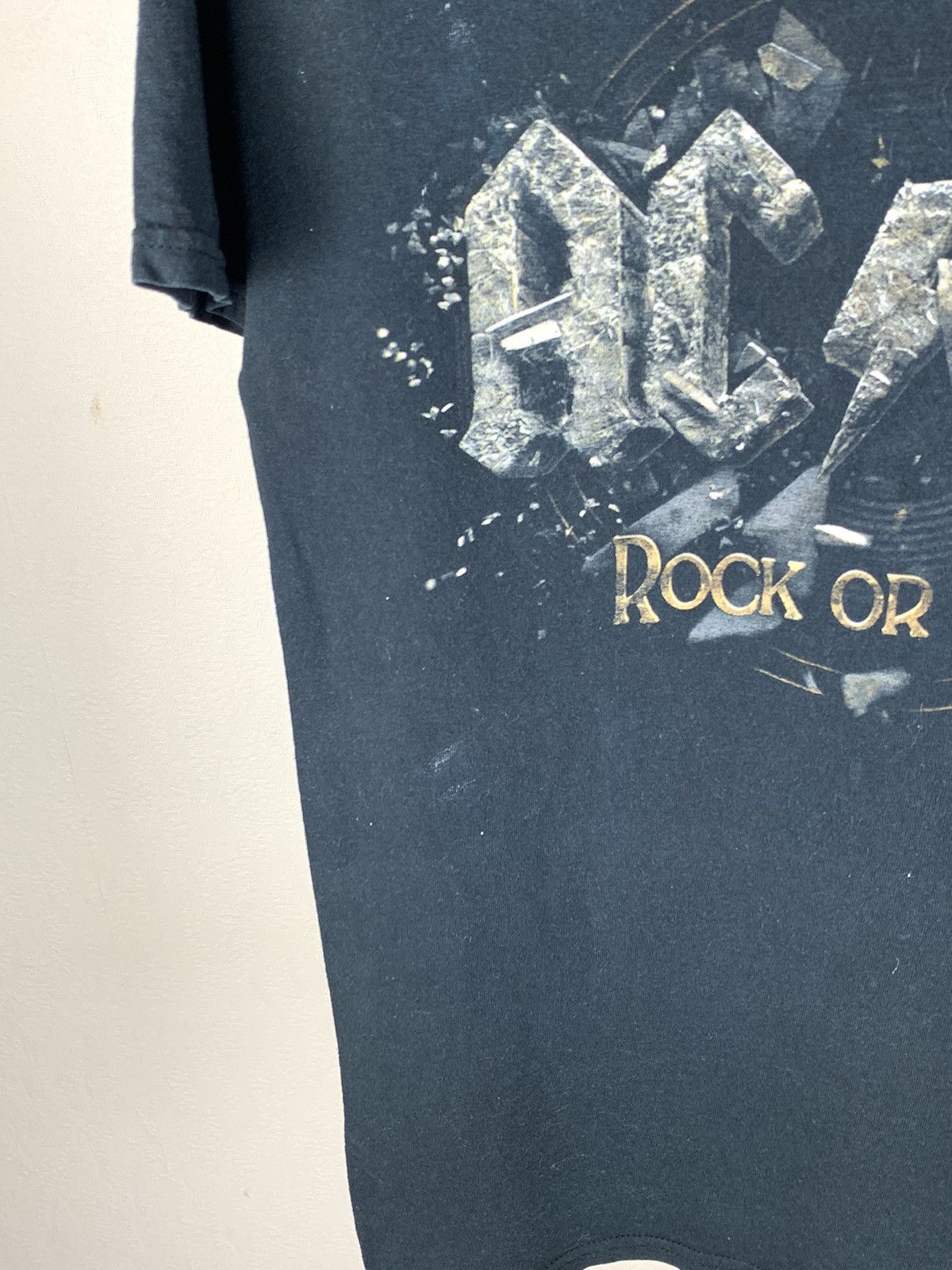 Band Tees AC/DC Rock or Bust Band Tee Black T-shirt Vintage Size US M / EU 48-50 / 2 - 8 Thumbnail