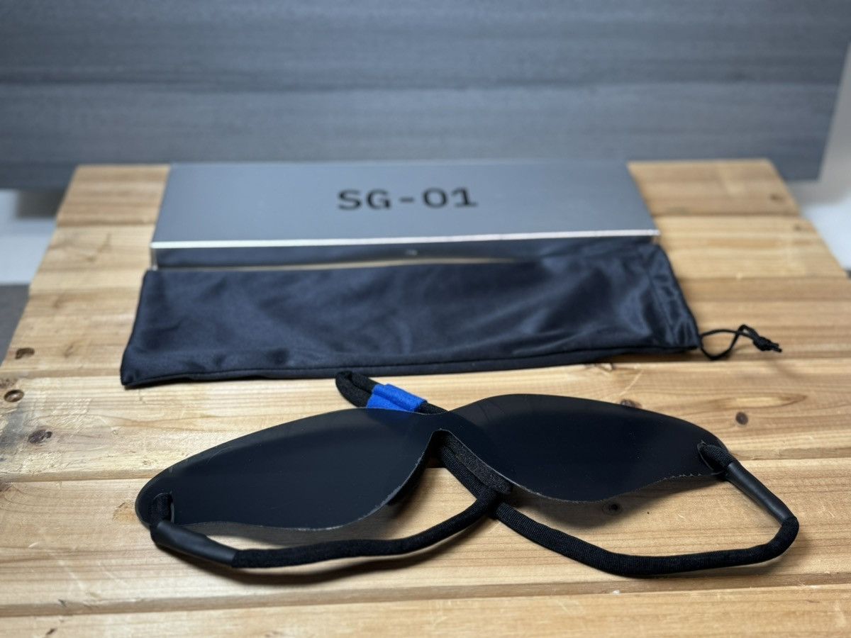 Yeezy Yeezy YZY SG-01 Shades Brand New SOLD OUT Size ONE SIZE - 1 Thumbnail