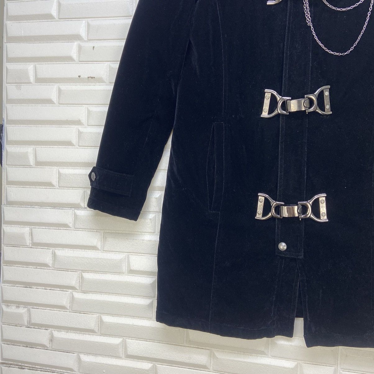 In The Attic In The Attic Velvet Black Gothic Punk Buckle Long Jacket Size US S / EU 44-46 / 1 - 5 Thumbnail