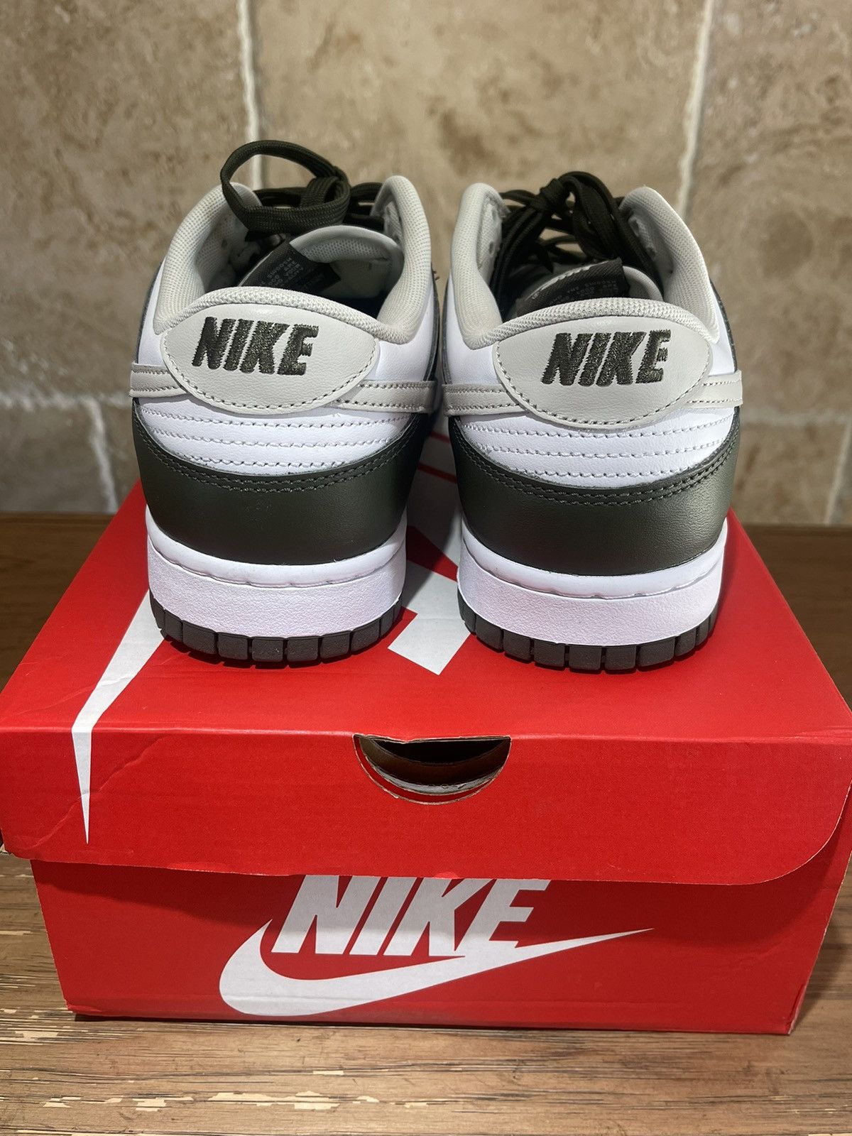 Nike NIKE DUNK LOW OLIVE Size US 11 / EU 44 - 5 Thumbnail