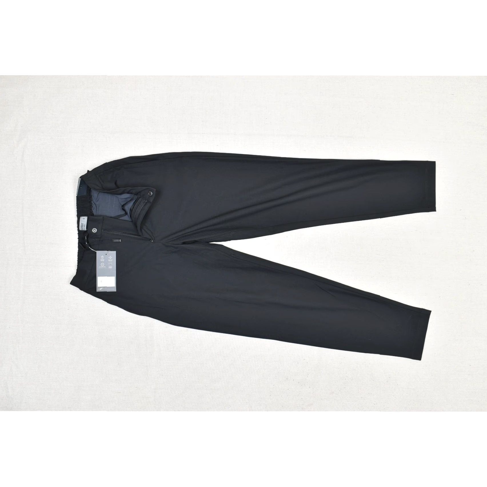 Vuori NEW Vuori Men's Slim Taper Black Performance Jogger Regular Size S Size US 29 - 5 Thumbnail