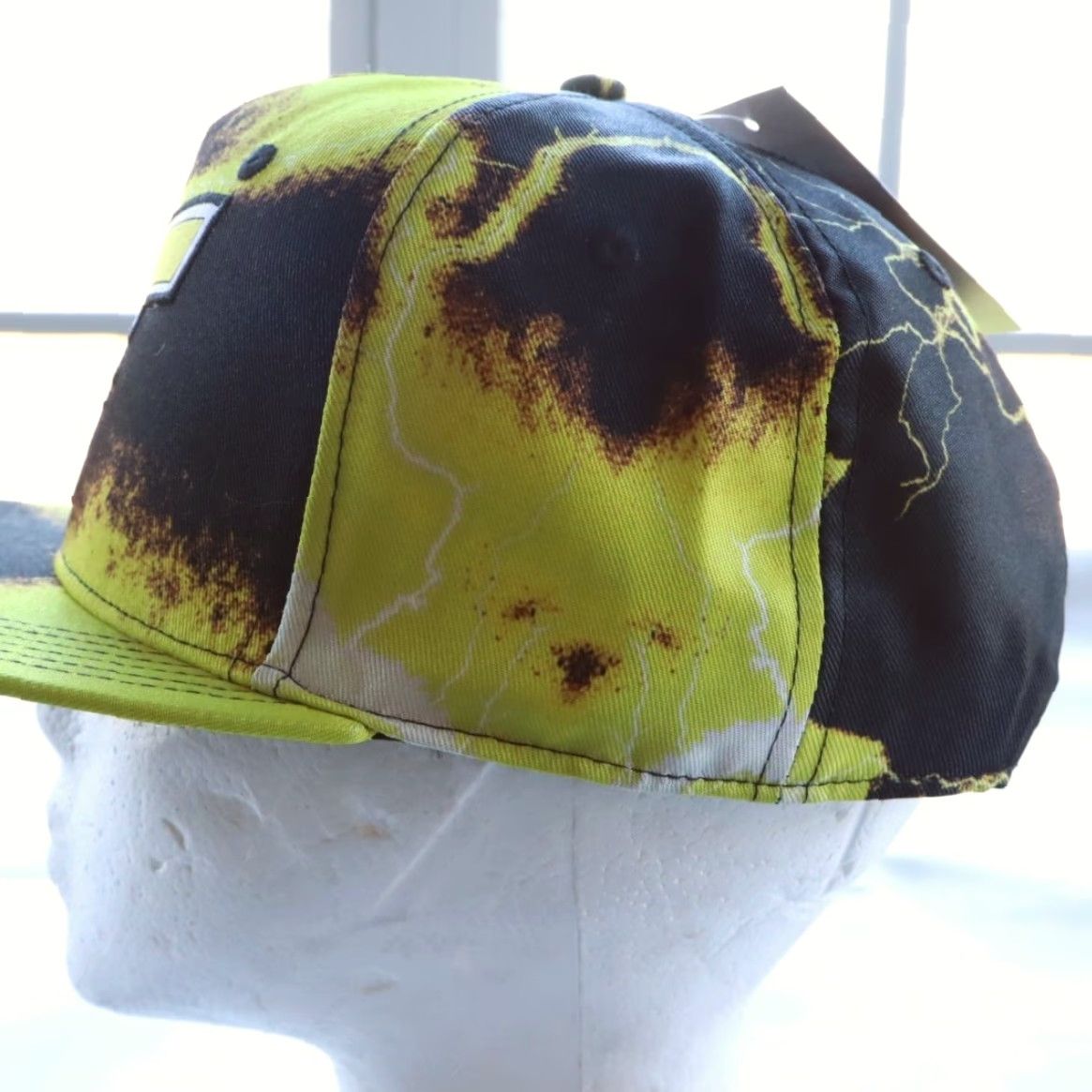 Vintage Bioworld Pikachu Lightning Black Woven Baseball Snapback Hat Men's OS Size ONE SIZE - 2 Thumbnail