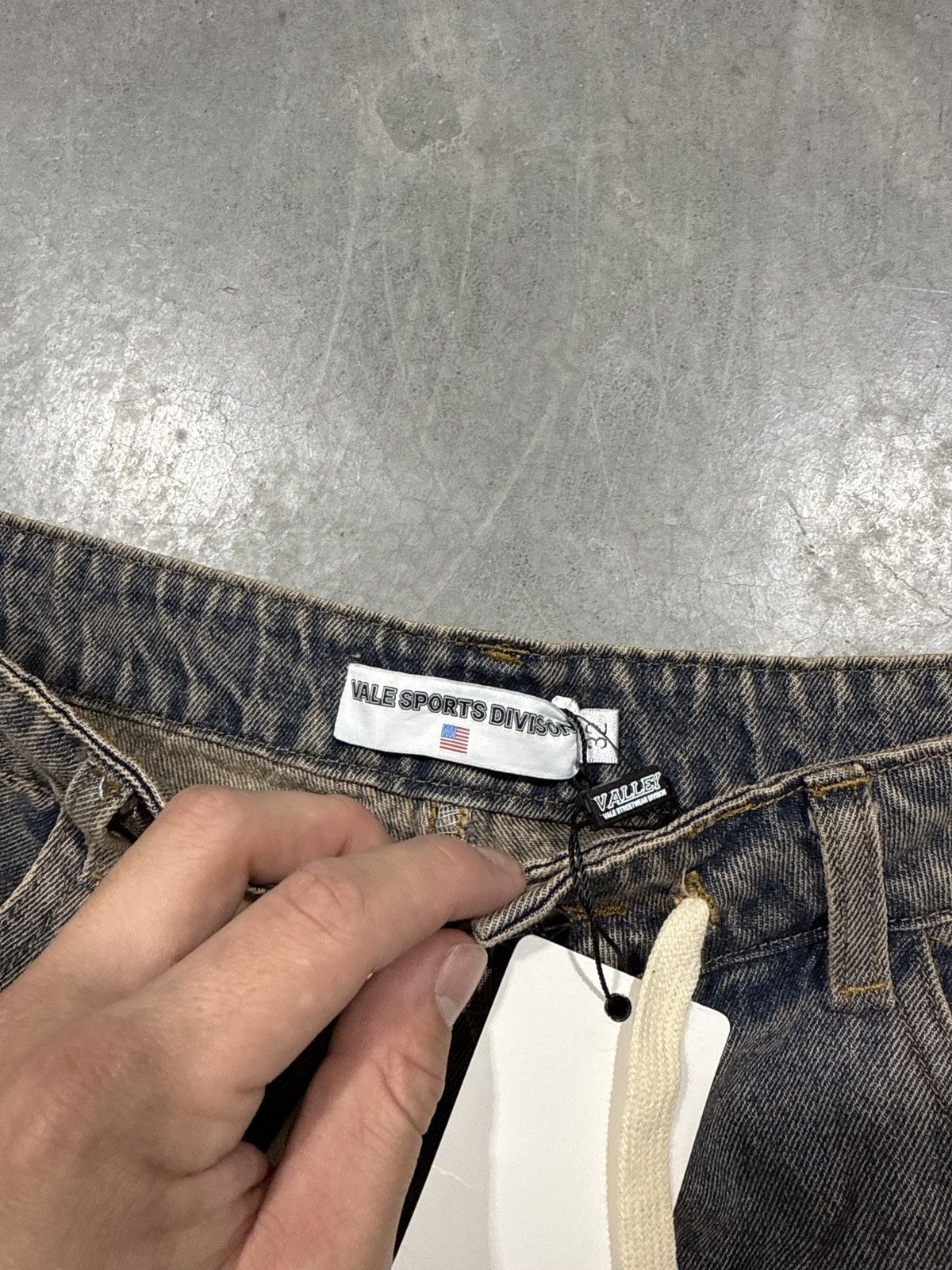 Vale Vale Forever Skittles Denim Jean Shorts Blue Size US 32 / EU 48 - 3 Thumbnail