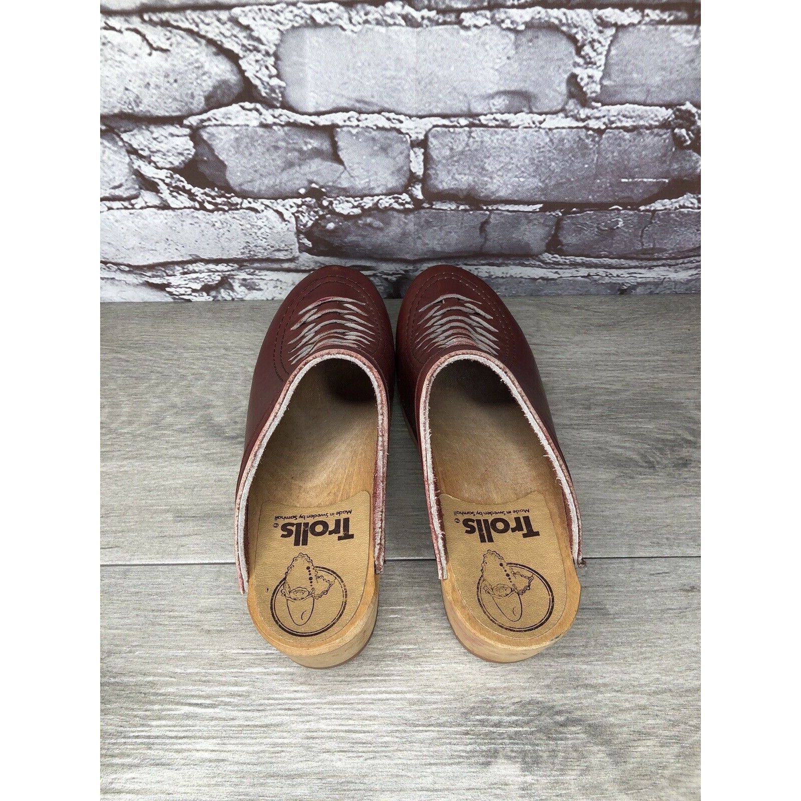 Umbro TROLLS By Samhall Burgundy Leather & Wood Sweden Clogs Shoes Size US 7 / IT 37 - 6 Thumbnail