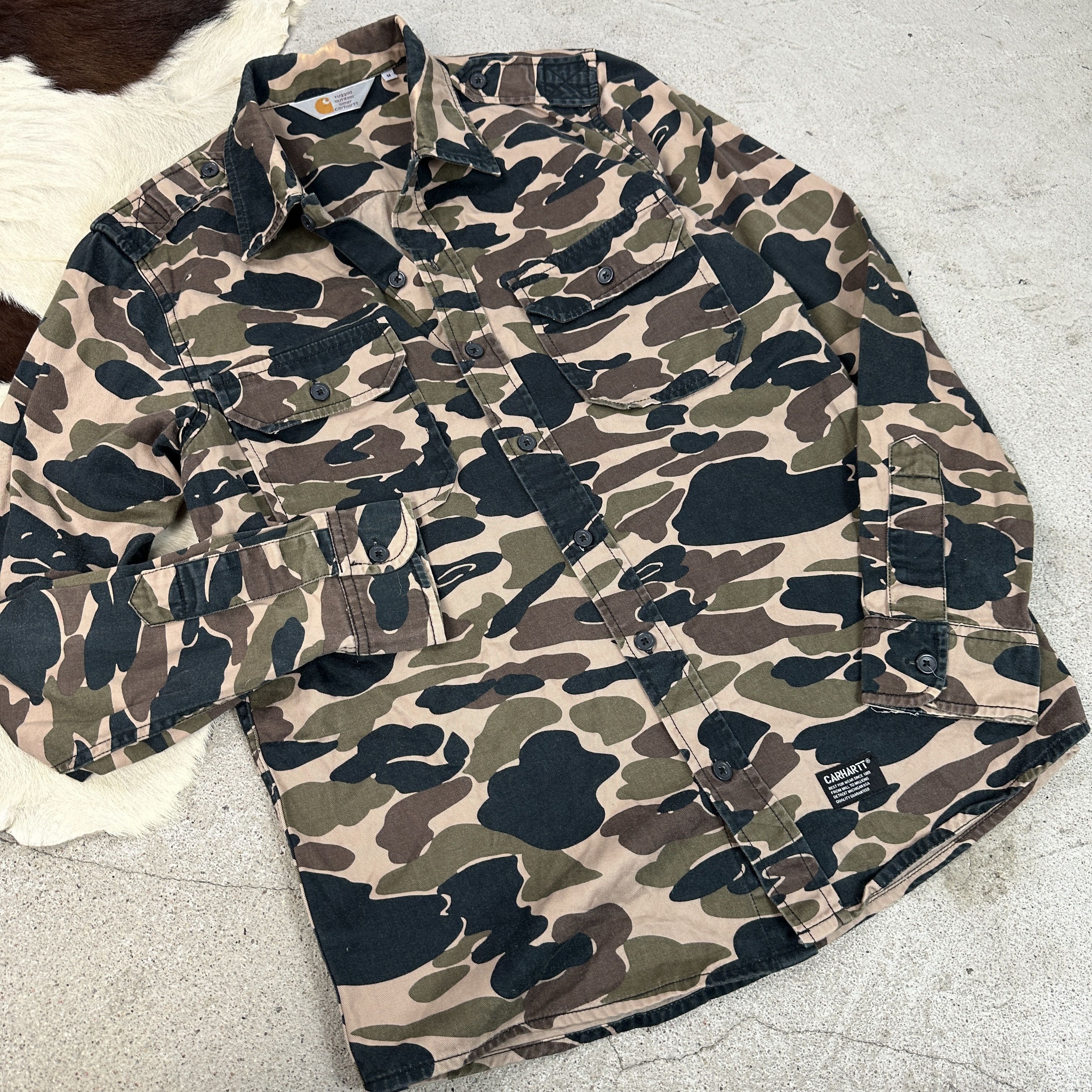 Vintage Vintage Streetwear Military 00s Carhartt Camo Overshirt Size US M / EU 48-50 / 2 - 4 Thumbnail