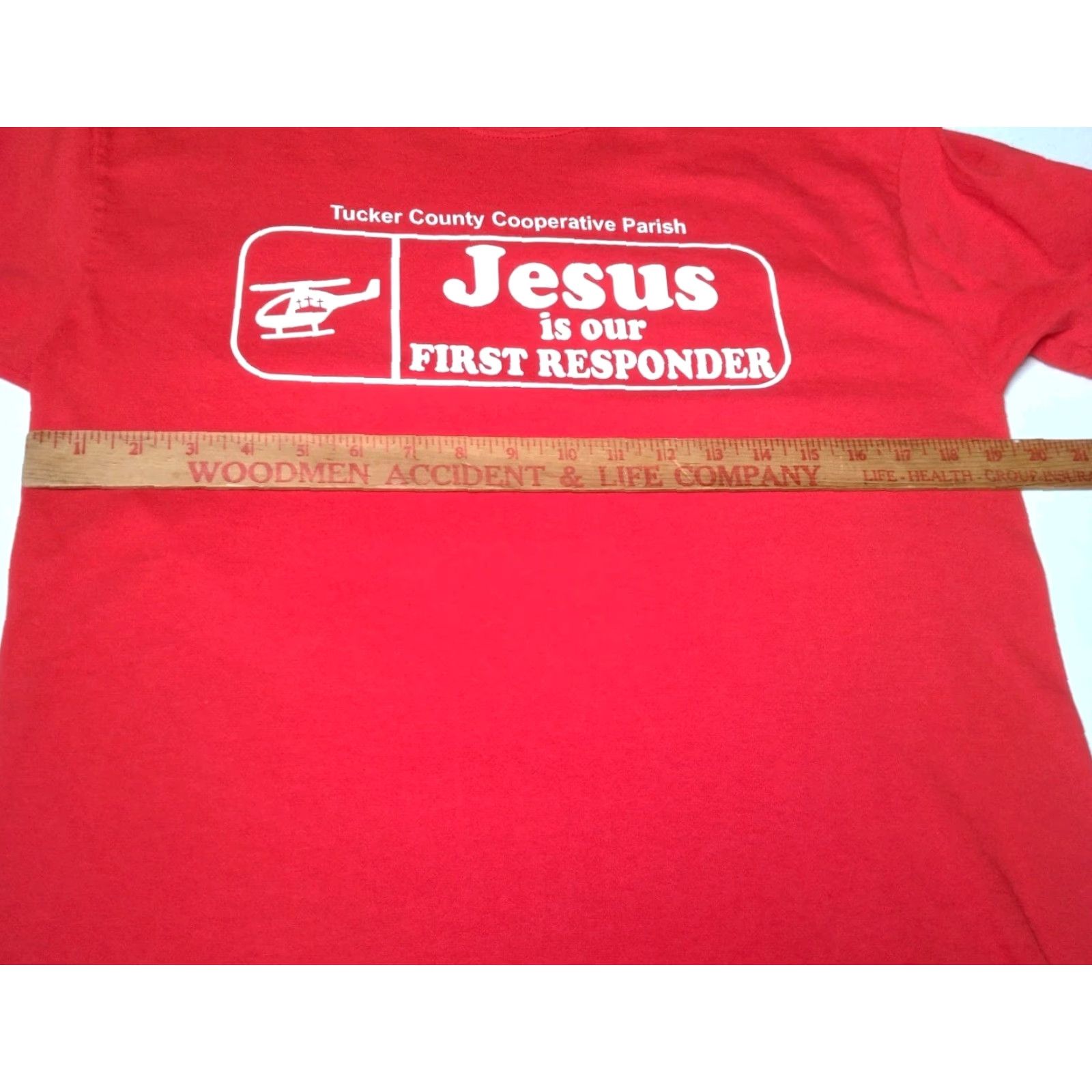 Vintage VINTAGE Christian T-Shirt Men M Red Solid Short Sleeve Crew Neck Bible Verse John 3:16 Religious Church Jesus Is Our First Responder Graphic Size US M / EU 48-50 / 2 - 6 Thumbnail