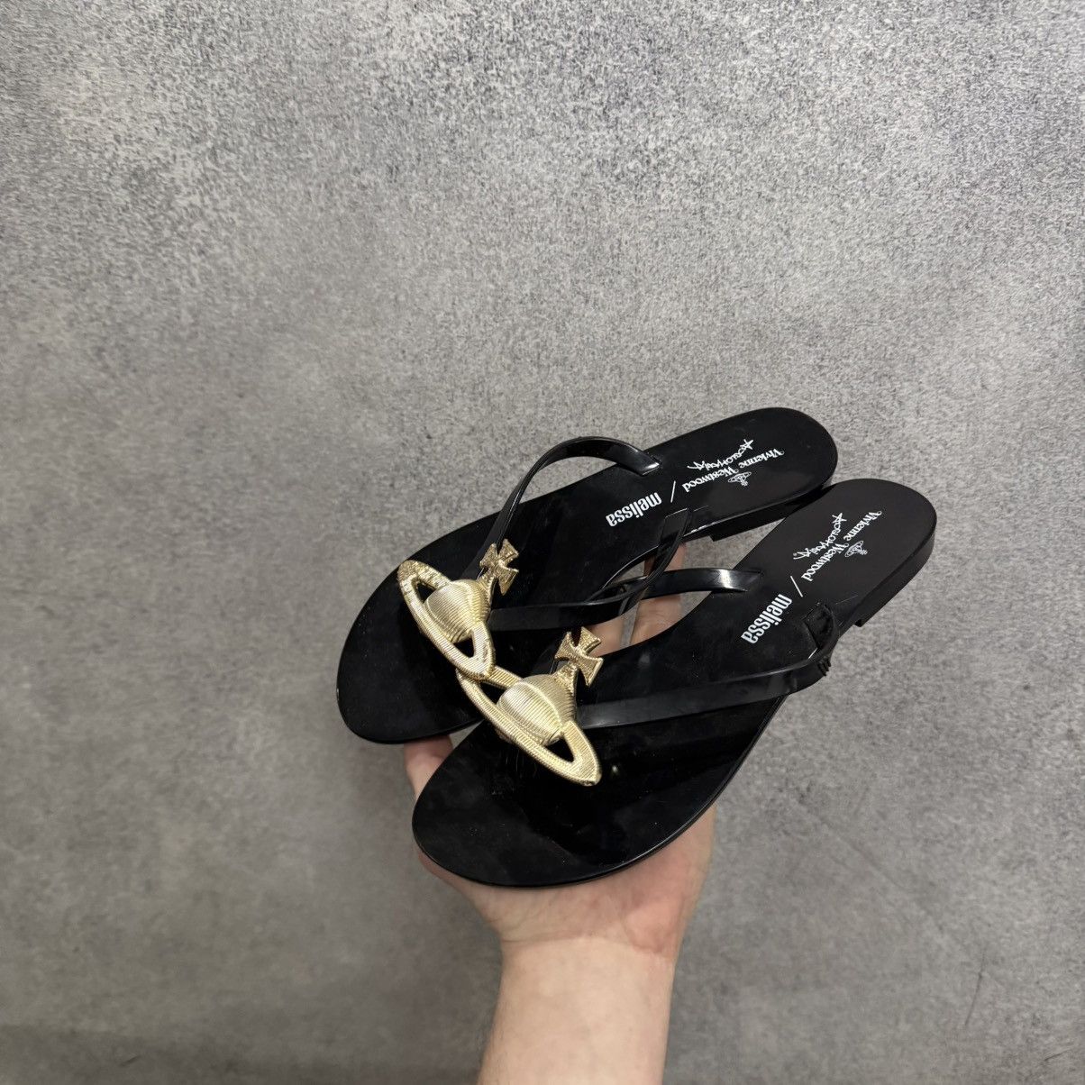 Melissa × Vivienne Westwood Vivienne westwood Melissa flip-flops Black size 37 Size US 6 / EU 39 - 3 Thumbnail