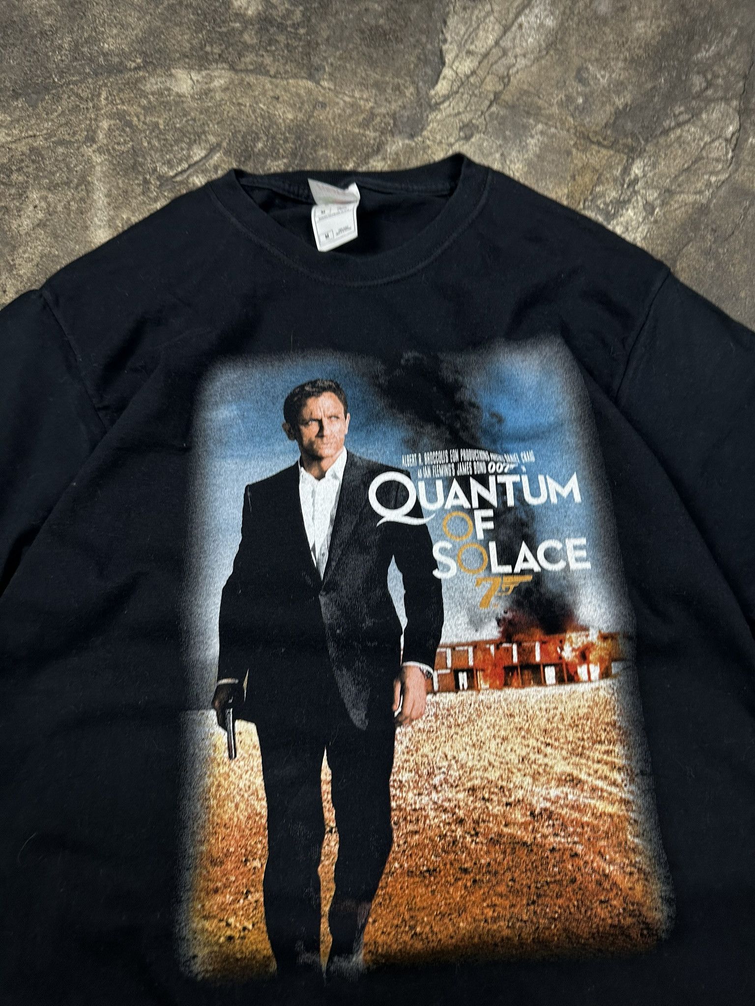Vintage 2008 James Bond 007 Quantum of Solace Daniel Craig Promo Tee Size US M / EU 48-50 / 2 - 4 Thumbnail