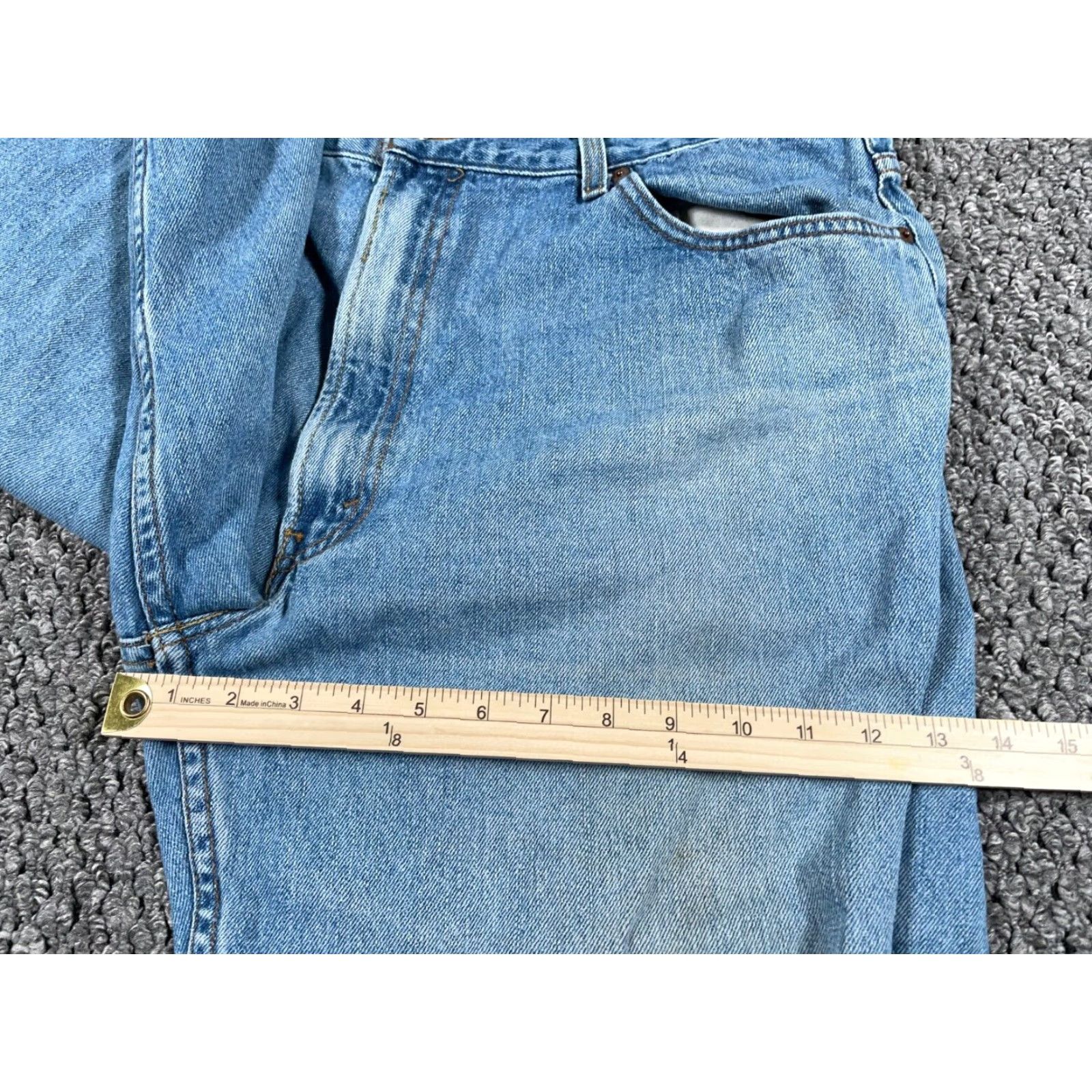 Levi's VINTAGE Levi's Jeans 550 Relaxed Fit 42 x 31 Blue Denim 90s Grunge Retro 5-Pocket Mens Jeans Brand Levi's Size US 42 / EU 58 - 7 Thumbnail