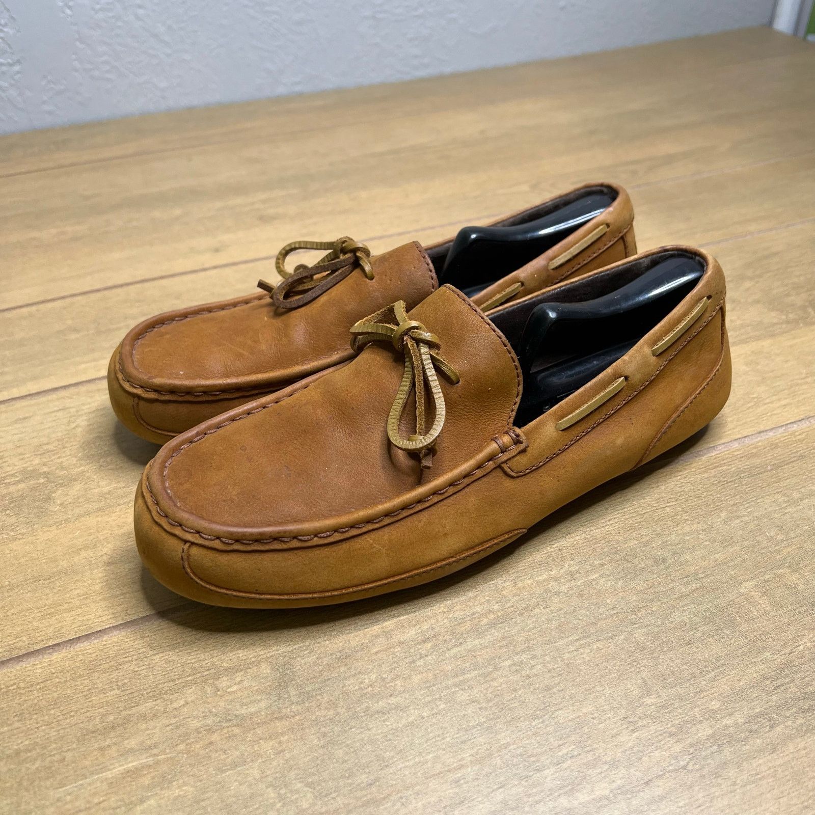 Ugg UGG Slippers Mens 10 Loafers Chester Brown Leather Slip On Size US 10 / EU 43 - 11 Thumbnail