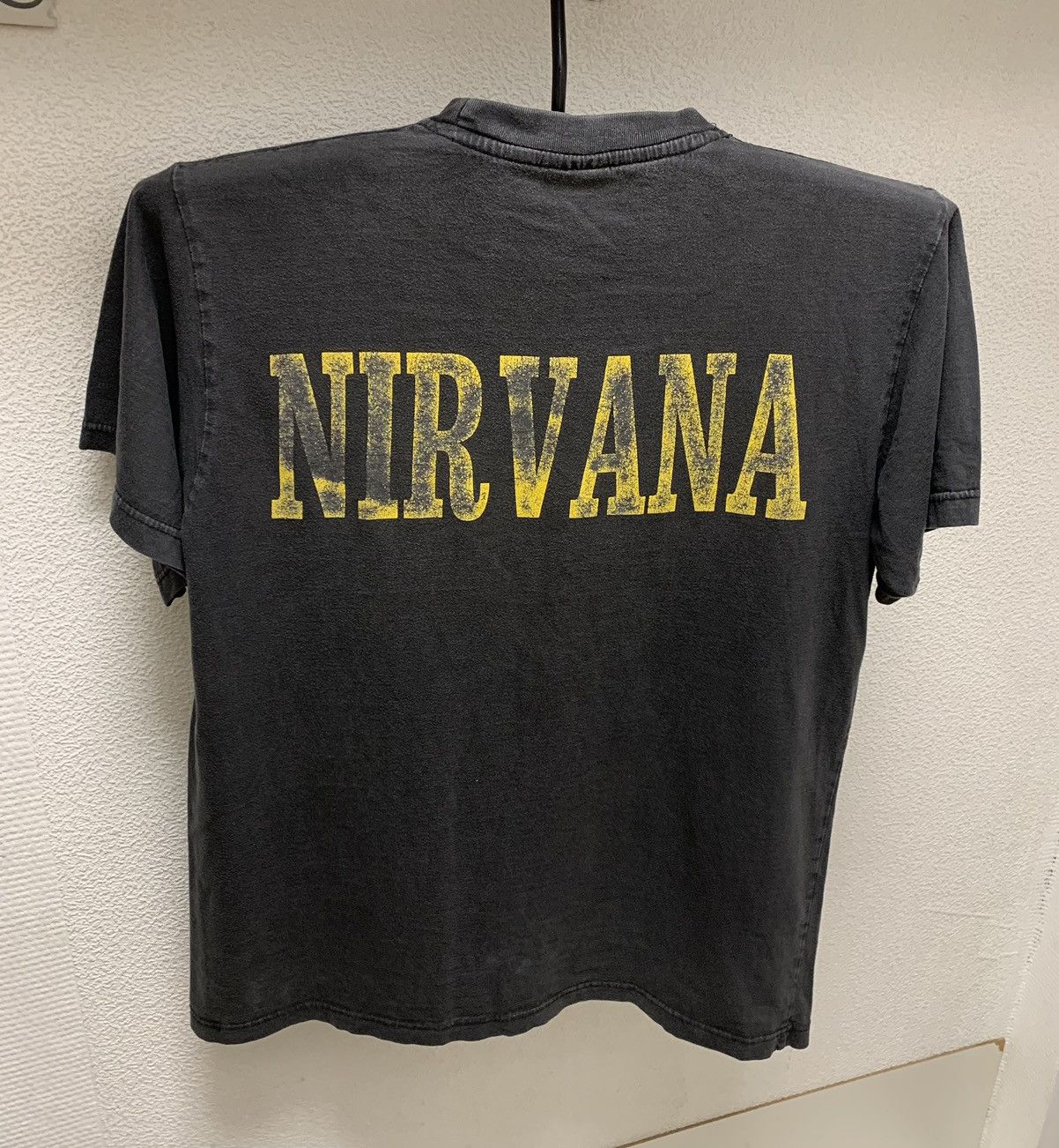 Band Tees Nirvana Kurt Cobain vintage band rock t-shirt M sz Size US M / EU 48-50 / 2 - 3 Thumbnail