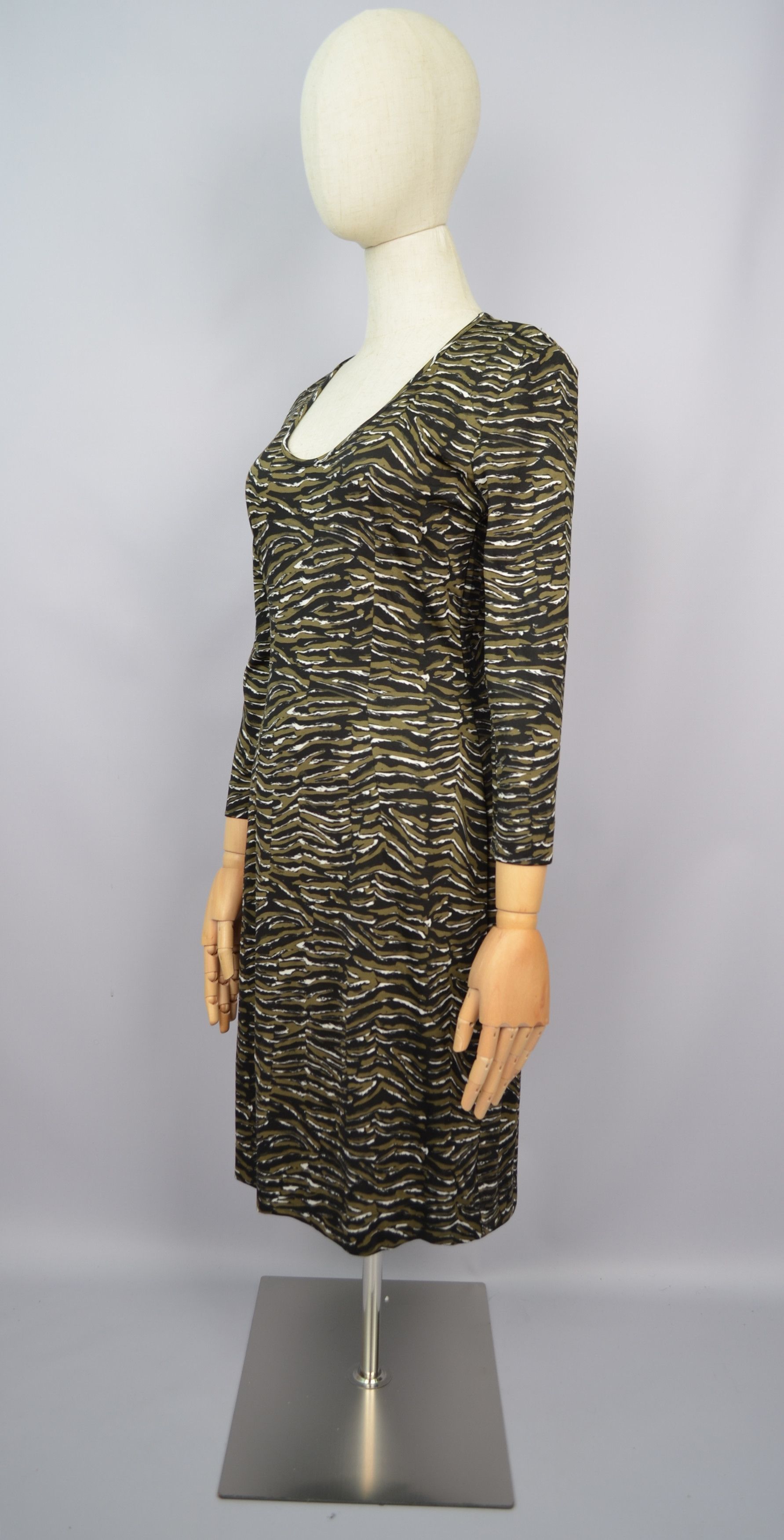 Just Cavalli × Roberto Cavalli Just Cavalli 3/4 Sleeve Fitted Stretch Dress Zebra Print 44 Size M / US 6-8 / IT 42-44 - 3 Thumbnail