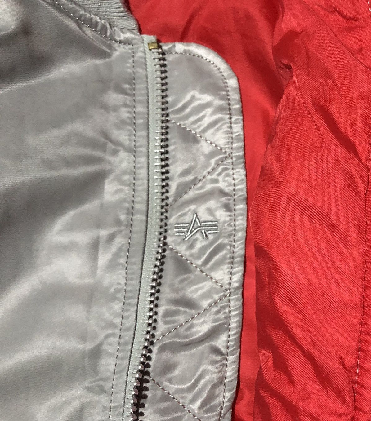 Alpha Industries ALPHA INDUSTRIES MA-1 BOMBER FLIGHT JACKET REVERSIBLE Size US S / EU 44-46 / 1 - 4 Thumbnail