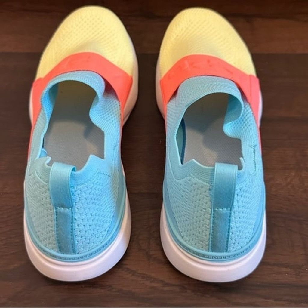 APL APL Techloom Bliss Women's Sneakers Slip-On Sneakers Size US 7.5 / IT 37.5 - 3 Thumbnail