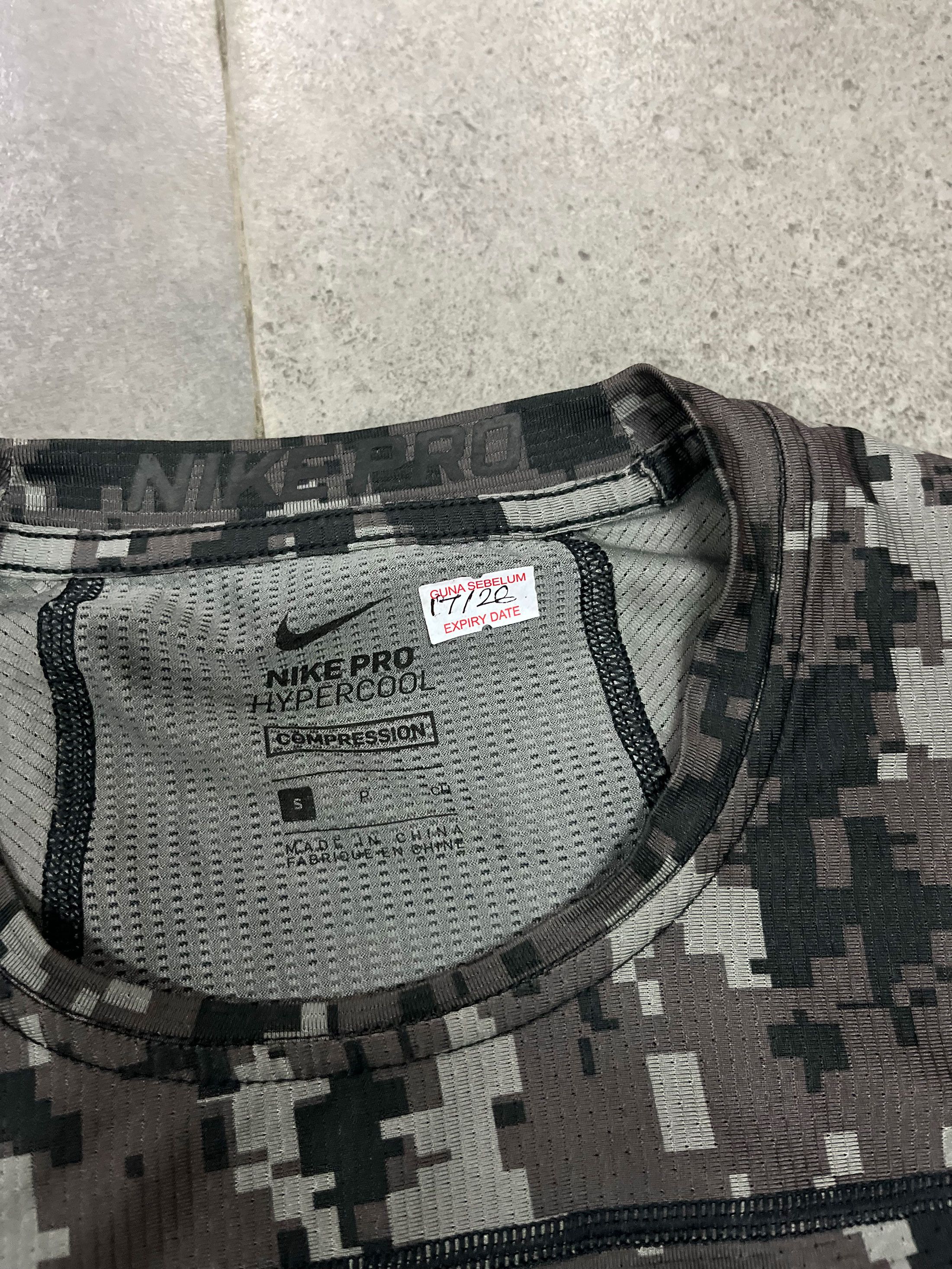 Nike × Sports Specialties Lot of 2 Nike Inner Tight Size US S / EU 44-46 / 1 - 5 Thumbnail