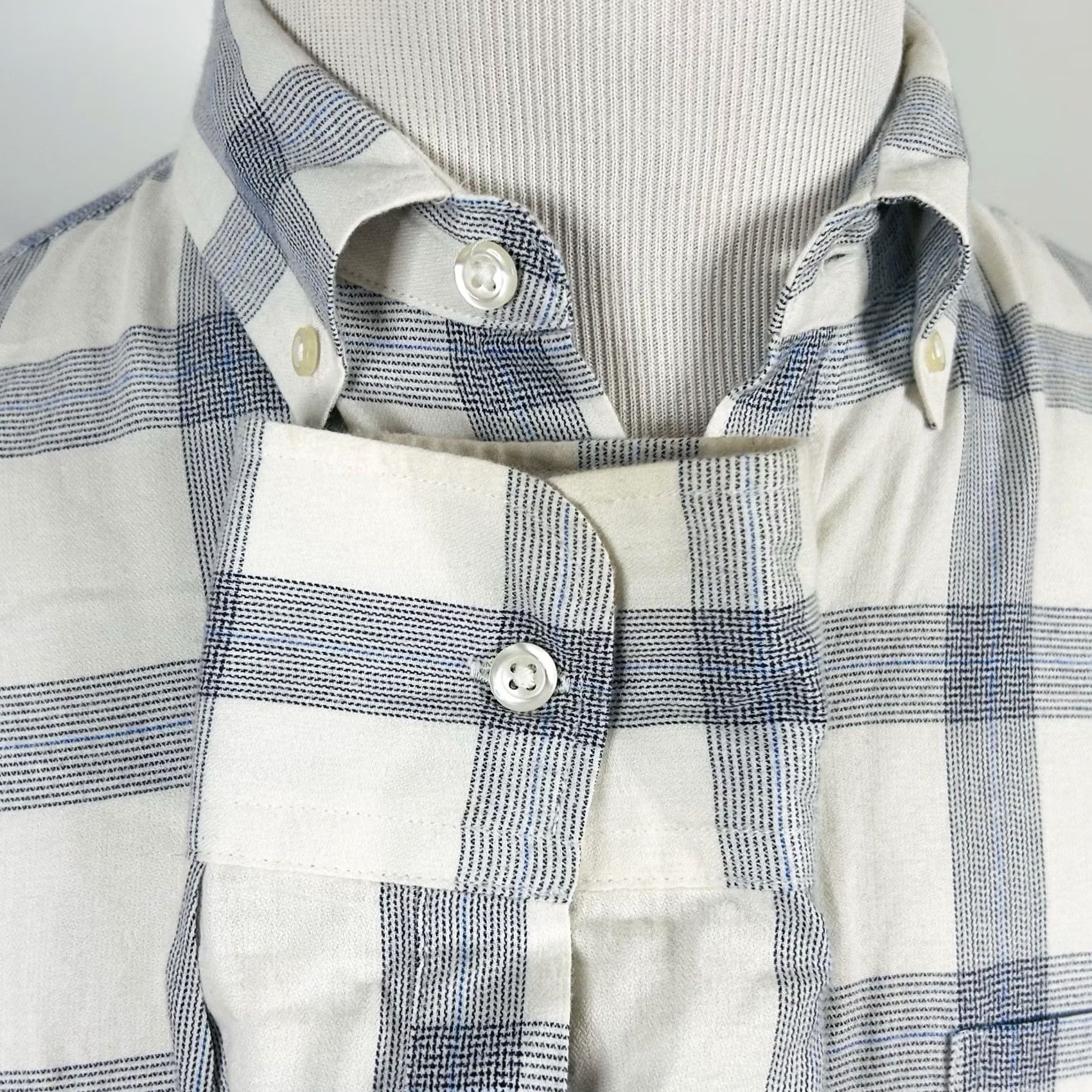 Bonobos Bonobos Small Standard Fit Flannel Shirt Blue White Plaid Cotton Button Down Shirt Men S Blue Plaid Button-Front Casual Regular Fit Size US S / EU 44-46 / 1 - 4 Thumbnail