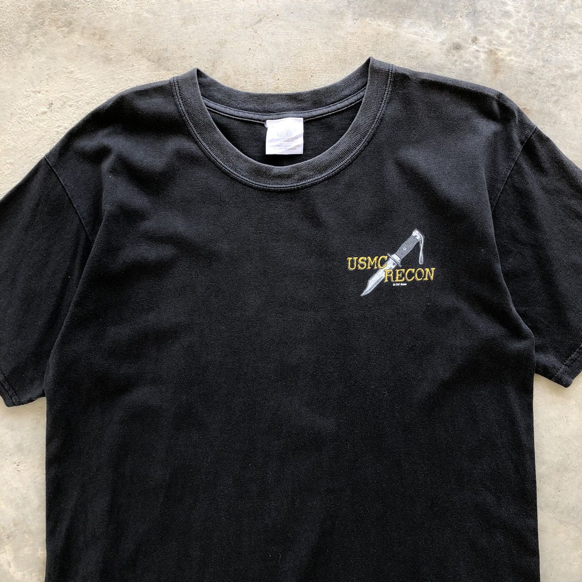 Vintage USMC RECON Rare Backprint Design T-Shirt Size US L / EU 52-54 / 3 - 3 Thumbnail