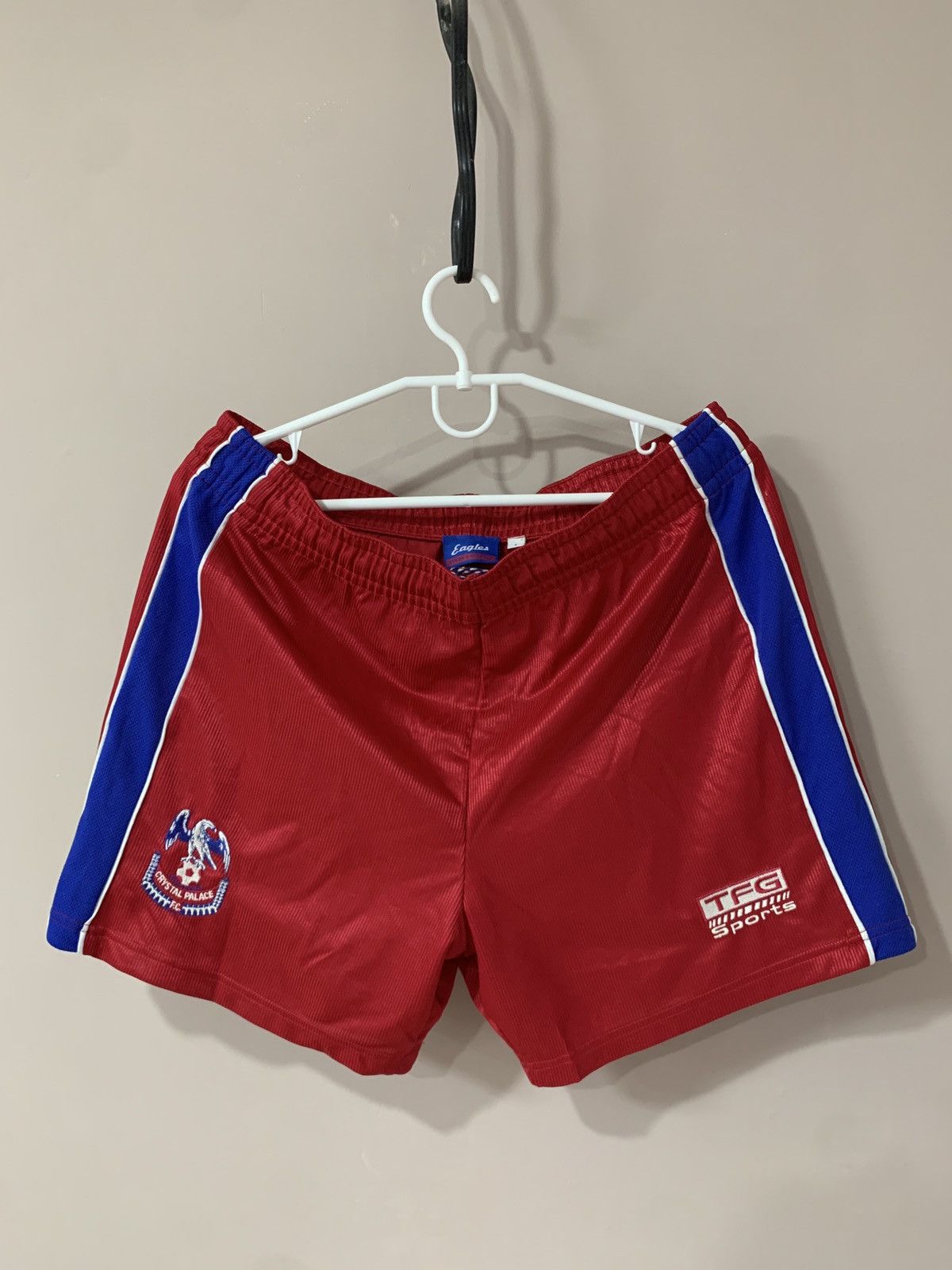 Vintage Crystal Palace Home Football Shorts TFG Sports Soccer Size S Size US 30 / EU 46 - 1 Thumbnail