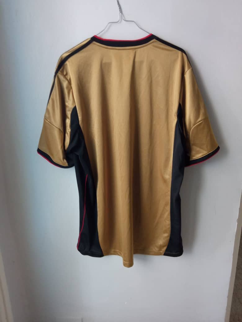 Adidas VINTAGE ADIDAS AC MILAN SOCCER JERSEY 2013 RETRO Y2K RARE Size US XL / EU 56 / 4 - 2 Thumbnail