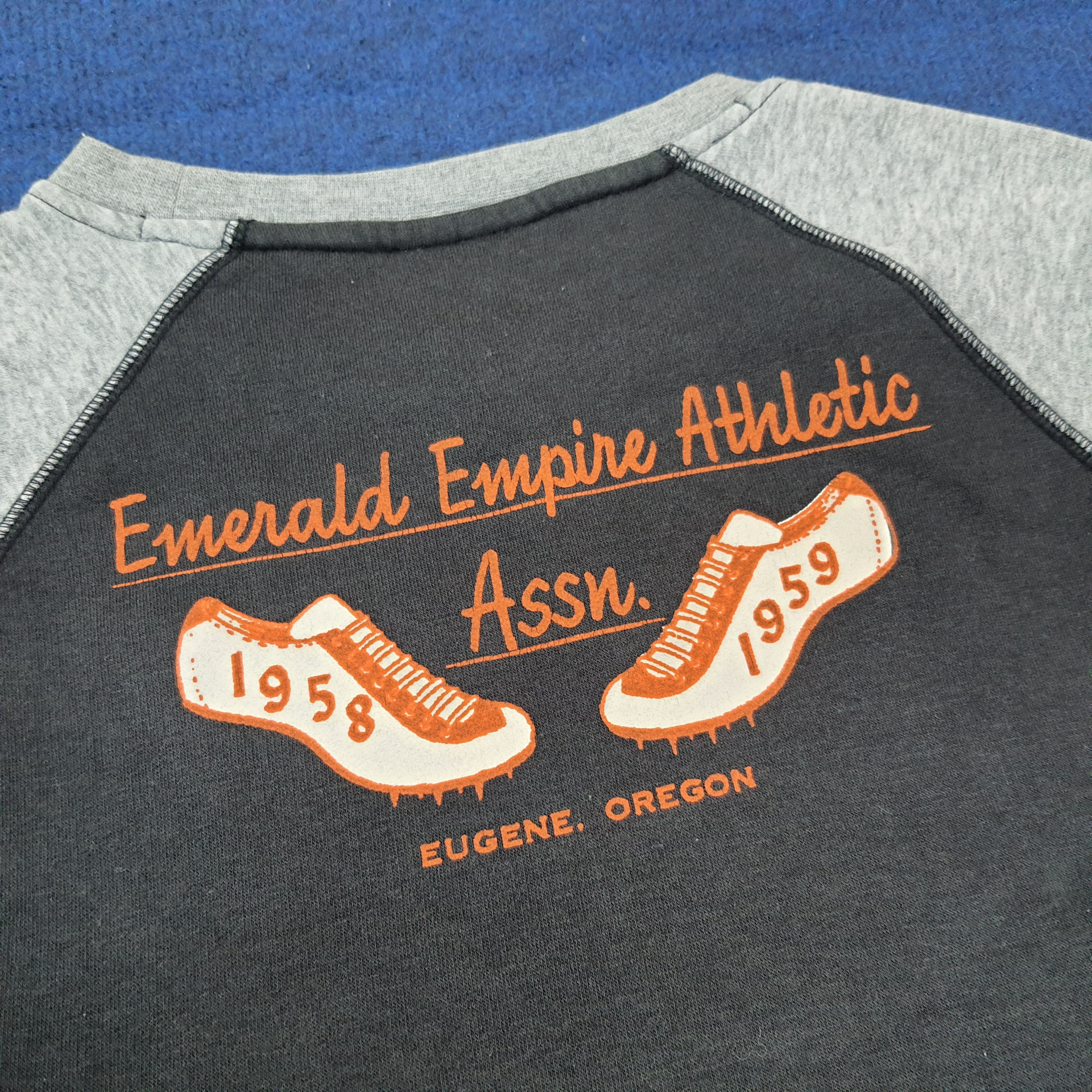 Nike Vintage Nike Raglan Sweatshirt C255N5 Size US S / EU 44-46 / 1 - 4 Thumbnail