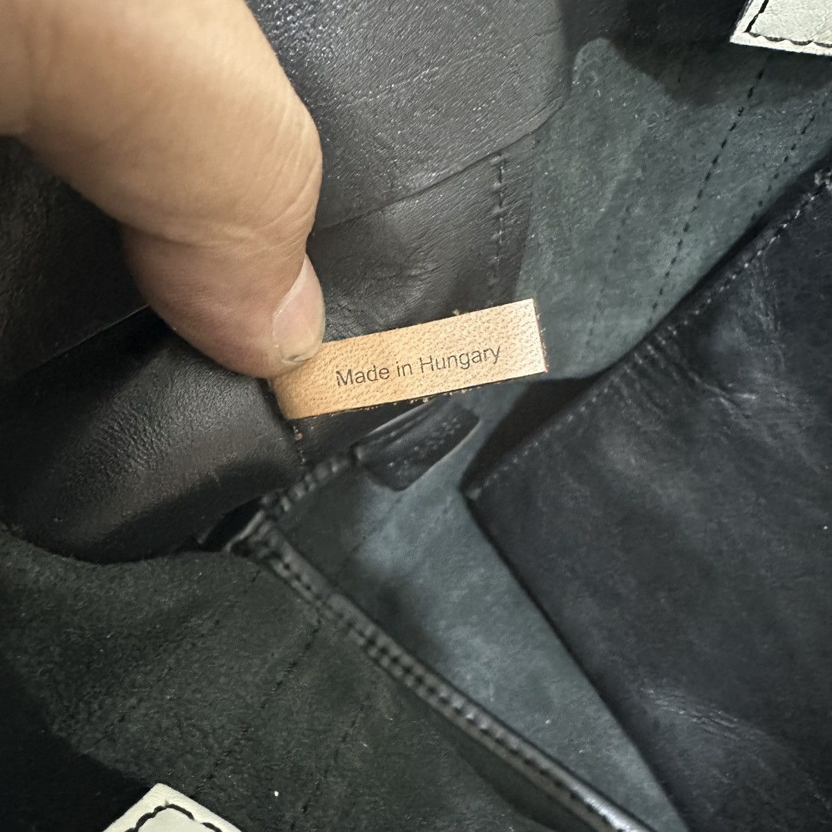 Chloe ‼️LASTDROP‼️ CHLOE ALISON SHEEPSKIN LEATHER TOTE BAG Size ONE SIZE - 12 Thumbnail