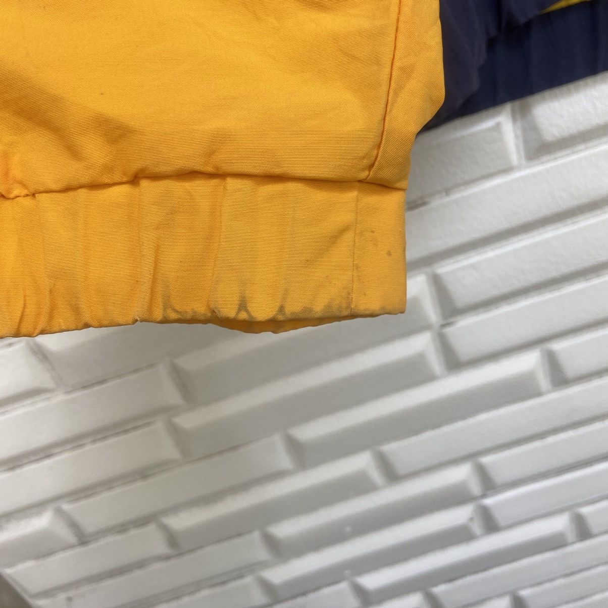 Tommy Hilfiger 🔥 Tommy Hilfiger Big Logo Color Block Jacket Size US L / EU 52-54 / 3 - 20 Thumbnail