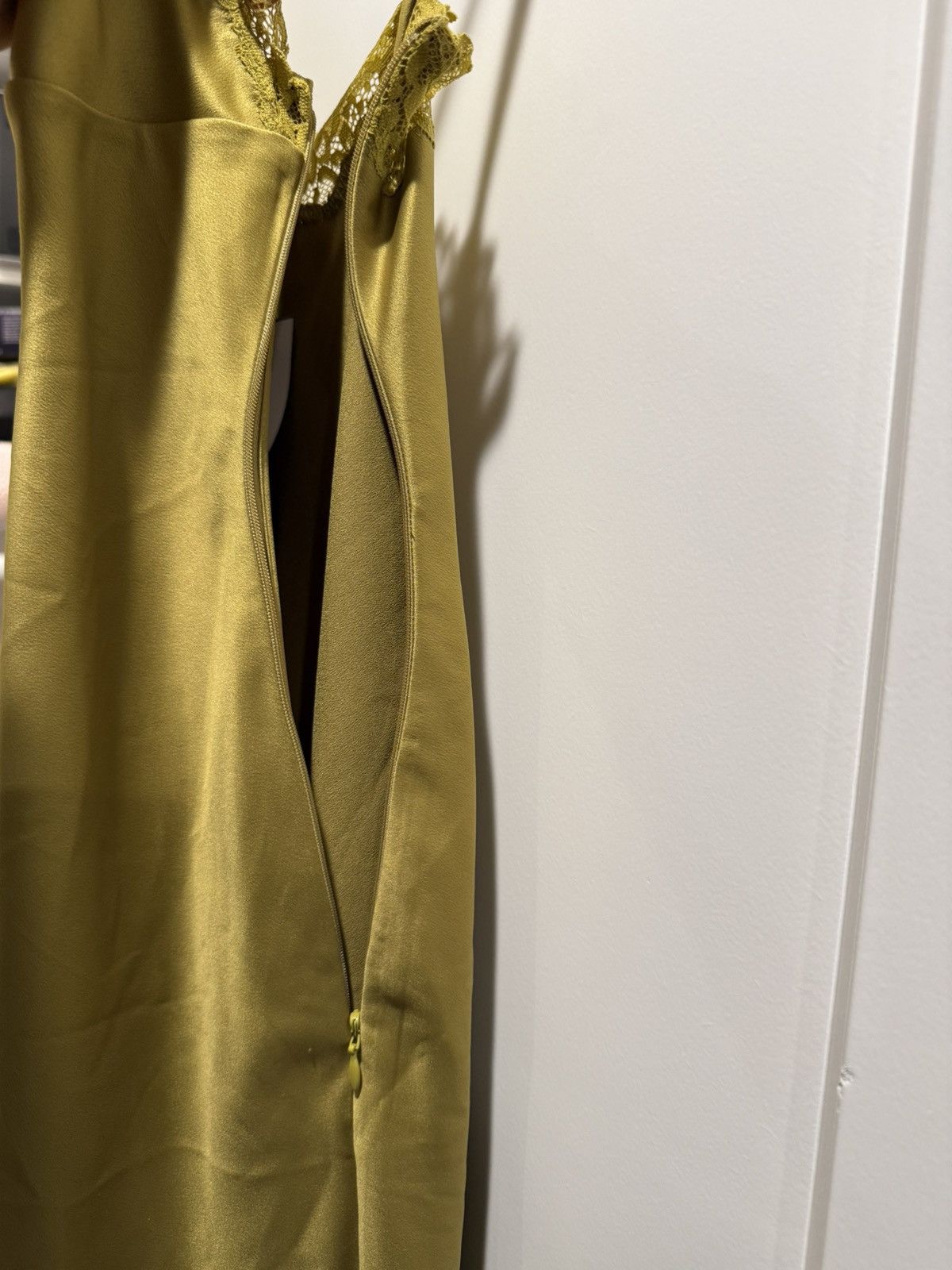 House of CB House of Cb Elegant Olive Green Slip Dress Size M / US 6-8 / IT 42-44 - 5 Thumbnail