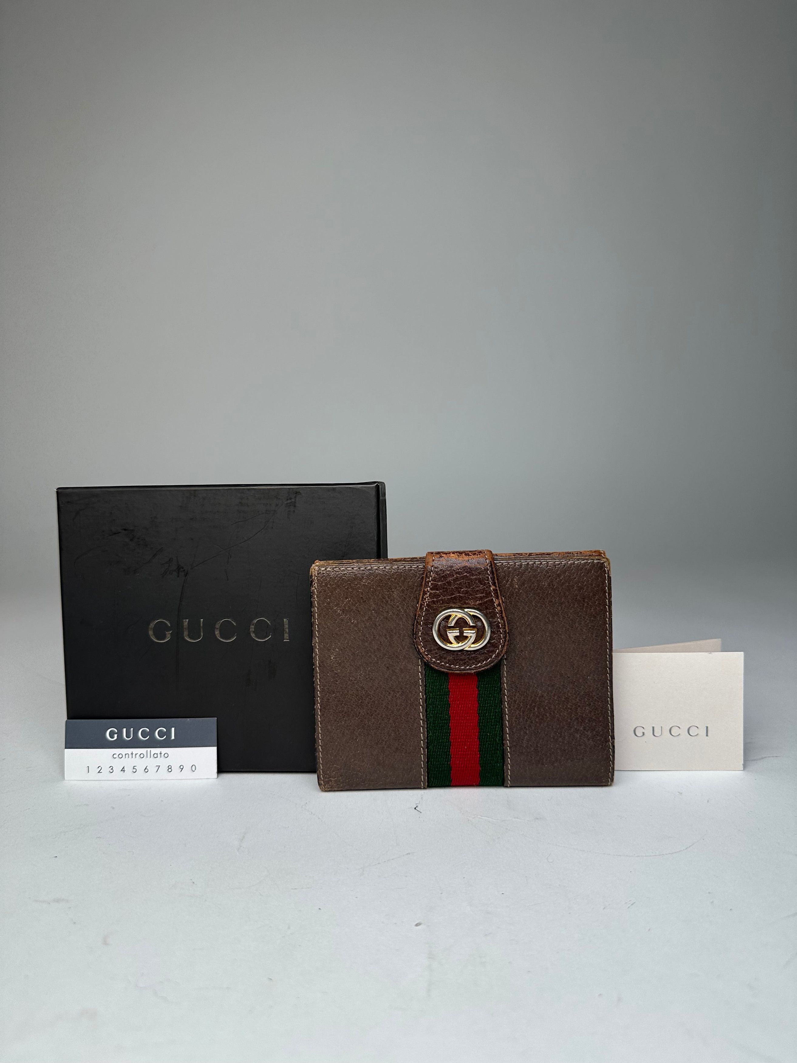 Gucci Vintage Leather Wallet Brown Size ONE SIZE - 1 Thumbnail