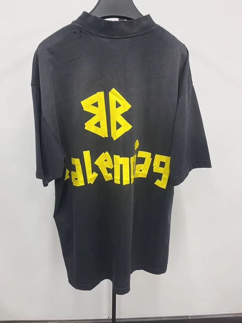 Balenciaga Balenciaga Tape Tape Made Old Short Sleeve T-Shirt 2503-Nex Size US XS / EU 42 / 0 - 2 Thumbnail