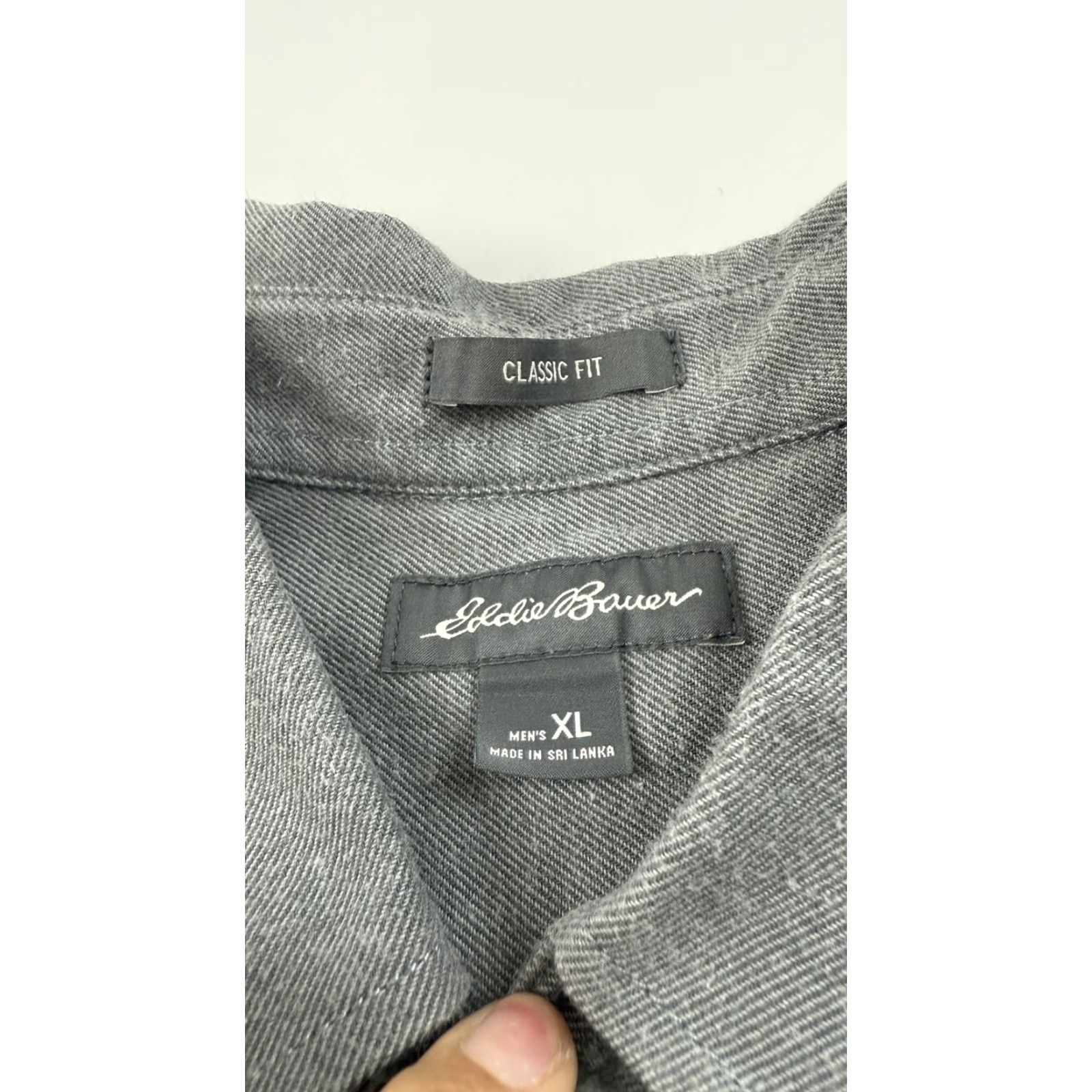Eddie Bauer Eddie Bauer Shirt Mens XL Gray Classic Fit Long Sleeve Button Up Cotton Pocket Size US XL / EU 56 / 4 - 2 Thumbnail