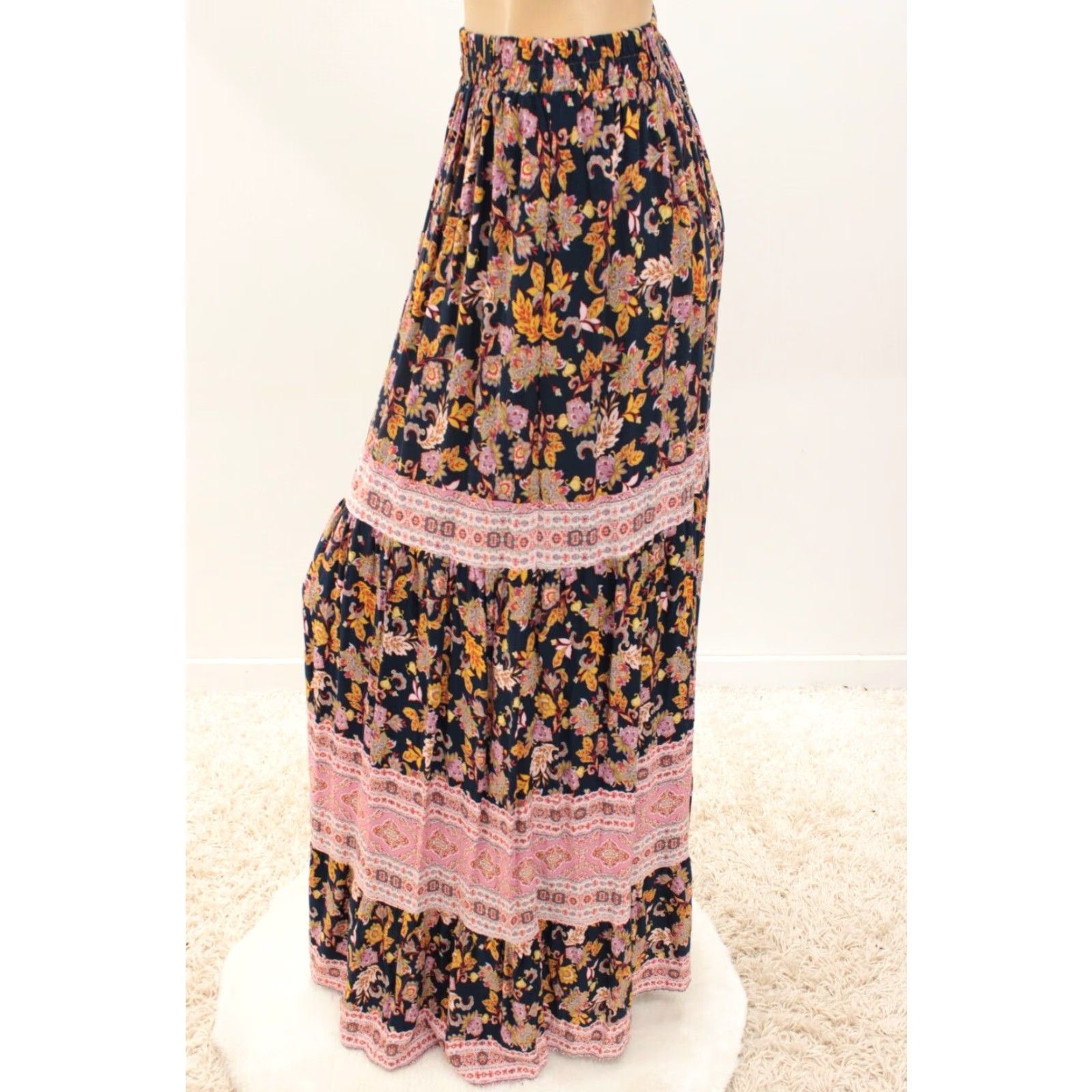 Vintage VINTAGE Ces Femme Boho Pull-On Maxi Skirt Women's S Navy Floral Fairy Cottage Core Skirt Long Bohemian 90s Theme Womens Size 28" / US 6 / IT 42 - 2 Thumbnail