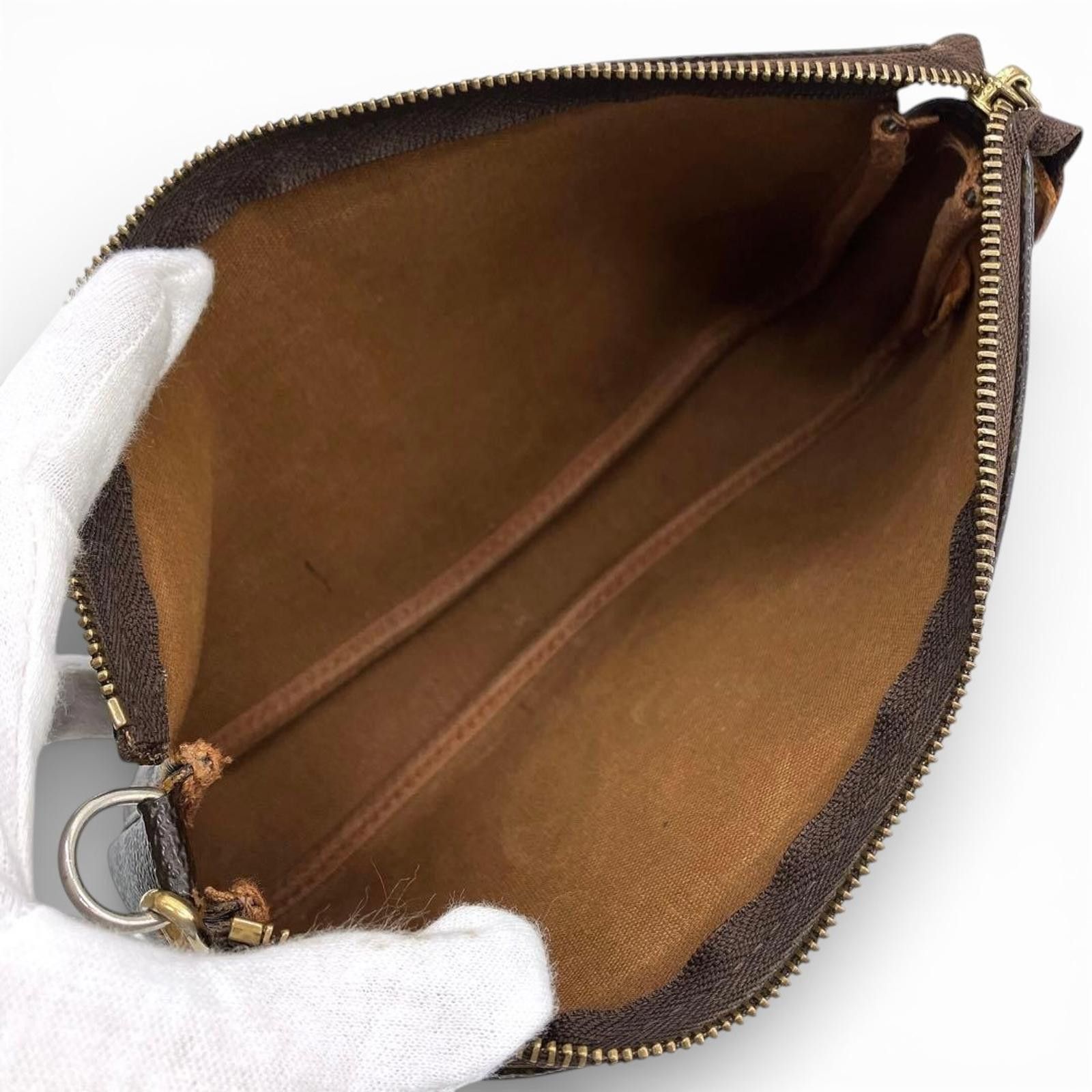 Louis Vuitton Louis Vuitton - Monogram Canvas Pochette Accessoires Bag Size ONE SIZE - 6 Thumbnail