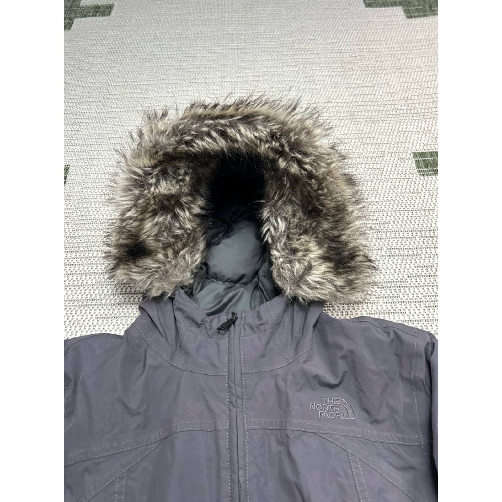 The North Face The North Face Hyvent Jacket Womens Large Purple Insulated Parka Size L / US 10 / IT 46 - 2 Thumbnail
