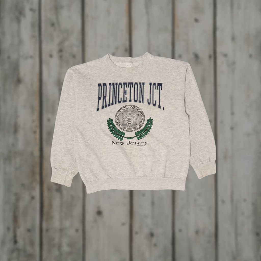 Vintage VINTAGE Grey Princeton Junction New Jersey Sweatshirt 1990s XL Mens Women Girls Boys Size US XL / EU 56 / 4 - 1 Thumbnail
