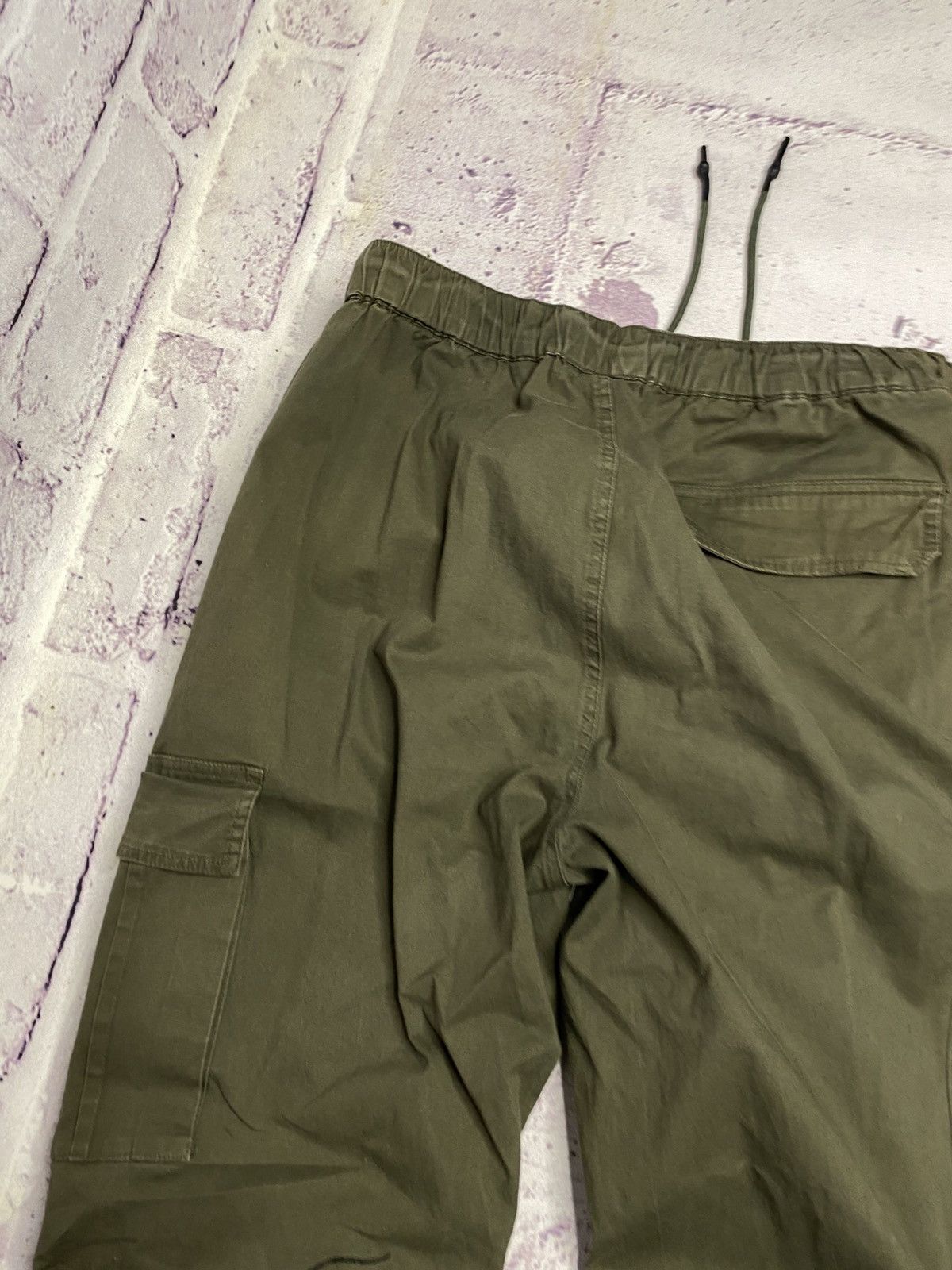 Ed Hardy Ed Hardy X Urban Outfitters Japanese Cargo Dragon Pants Size US 30 / EU 46 - 18 Thumbnail