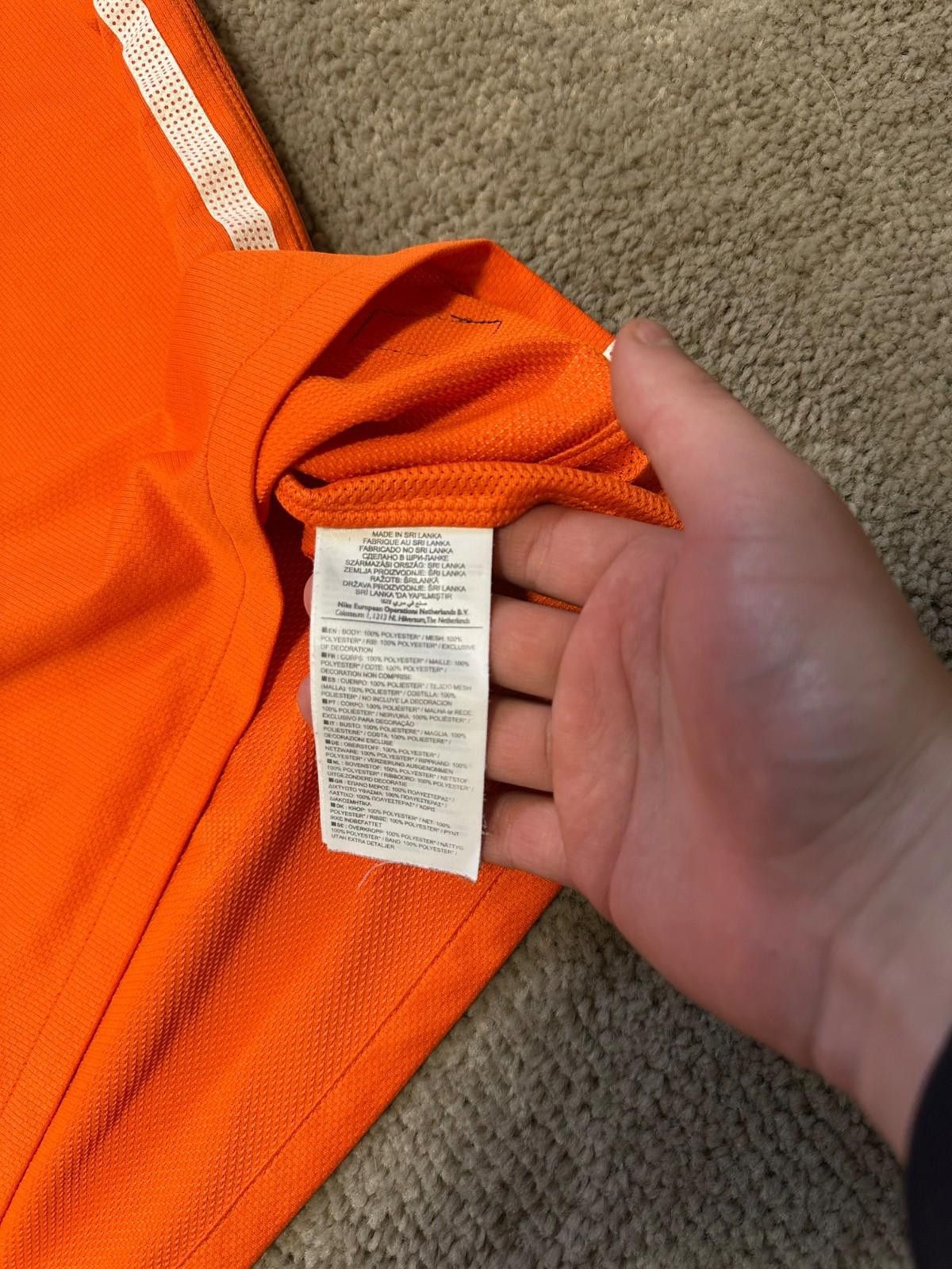 Nike Netherlands 2010/2012 Nike Home Football Shirt Soccer Jersey Size US M / EU 48-50 / 2 - 5 Thumbnail